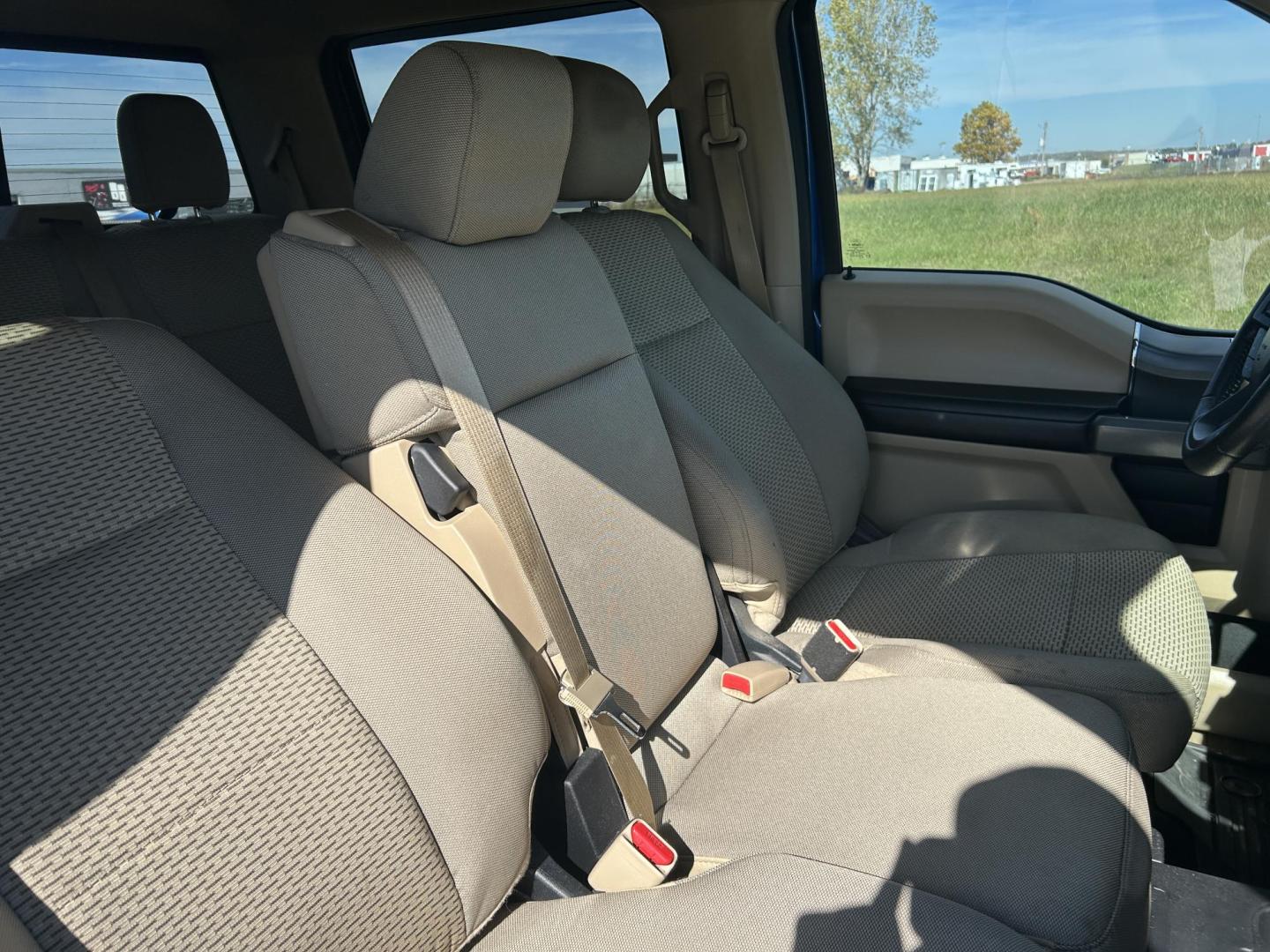 2016 BLUE /Black Ford F-150 XLT SuperCrew 6.5-ft. Bed 4WD (1FTEW1E80GK) with an 3.5L V6 TURBO engine, Automatic transmission, located at 506 S. Kingshighway, Cape Girardeau, MO, 63703, (573) 235-5000, 37.294991, -89.553635 - 2016 Ford F-150 XLT 91xxx miles 4x4 3.5L V6 Automatic Backup Camera Power/Heated Seats Bluetooth Remote Start Cruise Power Windows/Locks/Mirrors We have financing available and we accept trades! Fill out a credit application on our website or come by today! If you have any questions, giv - Photo#14