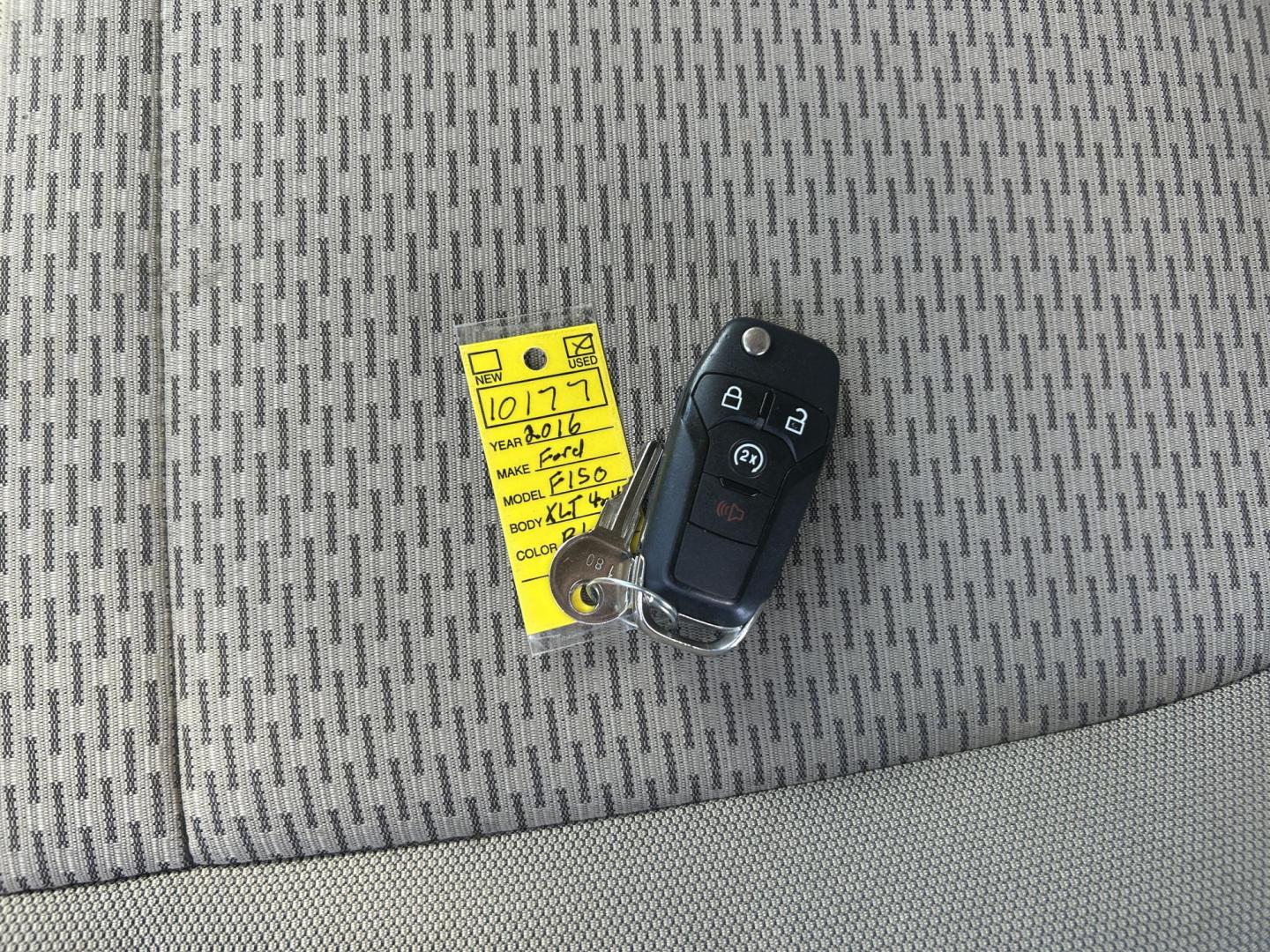 2016 BLUE /Black Ford F-150 XLT SuperCrew 6.5-ft. Bed 4WD (1FTEW1E80GK) with an 3.5L V6 TURBO engine, Automatic transmission, located at 506 S. Kingshighway, Cape Girardeau, MO, 63703, (573) 235-5000, 37.294991, -89.553635 - 2016 Ford F-150 XLT 91xxx miles 4x4 3.5L V6 Automatic Backup Camera Power/Heated Seats Bluetooth Remote Start Cruise Power Windows/Locks/Mirrors We have financing available and we accept trades! Fill out a credit application on our website or come by today! If you have any questions, giv - Photo#2