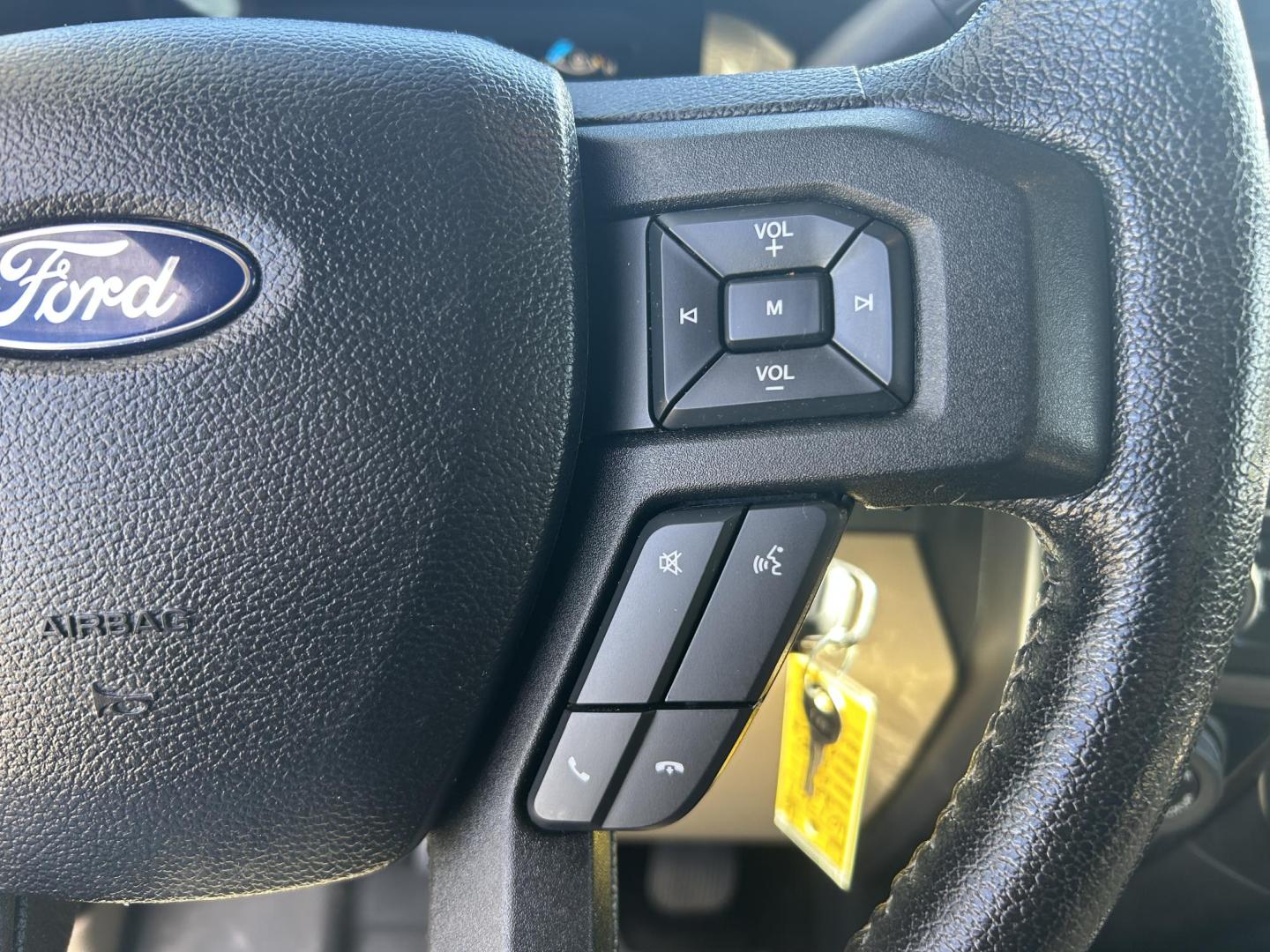 2016 BLUE /Black Ford F-150 XLT SuperCrew 6.5-ft. Bed 4WD (1FTEW1E80GK) with an 3.5L V6 TURBO engine, Automatic transmission, located at 506 S. Kingshighway, Cape Girardeau, MO, 63703, (573) 235-5000, 37.294991, -89.553635 - 2016 Ford F-150 XLT 91xxx miles 4x4 3.5L V6 Automatic Backup Camera Power/Heated Seats Bluetooth Remote Start Cruise Power Windows/Locks/Mirrors We have financing available and we accept trades! Fill out a credit application on our website or come by today! If you have any questions, giv - Photo#32