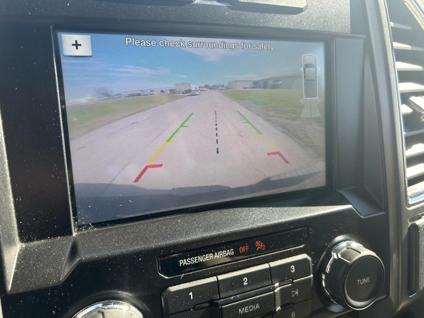 2016 BLUE /Black Ford F-150 XLT SuperCrew 6.5-ft. Bed 4WD (1FTEW1E80GK) with an 3.5L V6 TURBO engine, Automatic transmission, located at 506 S. Kingshighway, Cape Girardeau, MO, 63703, (573) 235-5000, 37.294991, -89.553635 - 2016 Ford F-150 XLT 91xxx miles 4x4 3.5L V6 Automatic Backup Camera Power/Heated Seats Bluetooth Remote Start Cruise Power Windows/Locks/Mirrors We have financing available and we accept trades! Fill out a credit application on our website or come by today! If you have any questions, giv - Photo#4