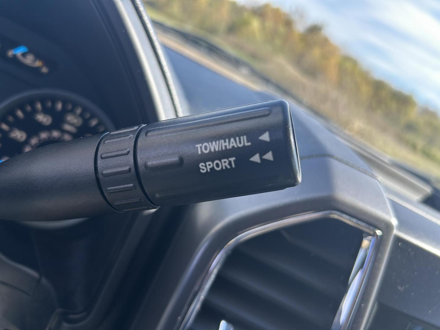 2016 BLUE /Black Ford F-150 XLT SuperCrew 6.5-ft. Bed 4WD (1FTEW1E80GK) with an 3.5L V6 TURBO engine, Automatic transmission, located at 506 S. Kingshighway, Cape Girardeau, MO, 63703, (573) 235-5000, 37.294991, -89.553635 - 2016 Ford F-150 XLT 91xxx miles 4x4 3.5L V6 Automatic Backup Camera Power/Heated Seats Bluetooth Remote Start Cruise Power Windows/Locks/Mirrors We have financing available and we accept trades! Fill out a credit application on our website or come by today! If you have any questions, giv - Photo#36