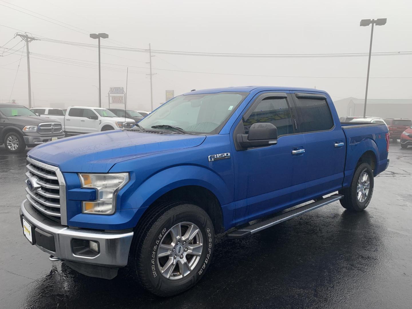2016 BLUE /Black Ford F-150 XLT SuperCrew 6.5-ft. Bed 4WD (1FTEW1E80GK) with an 3.5L V6 TURBO engine, Automatic transmission, located at 506 S. Kingshighway, Cape Girardeau, MO, 63703, (573) 235-5000, 37.294991, -89.553635 - 2016 Ford F-150 XLT 91xxx miles 4x4 3.5L V6 Automatic Backup Camera Power/Heated Seats Bluetooth Remote Start Cruise Power Windows/Locks/Mirrors We have financing available and we accept trades! Fill out a credit application on our website or come by today! If you have any questions, giv - Photo#2