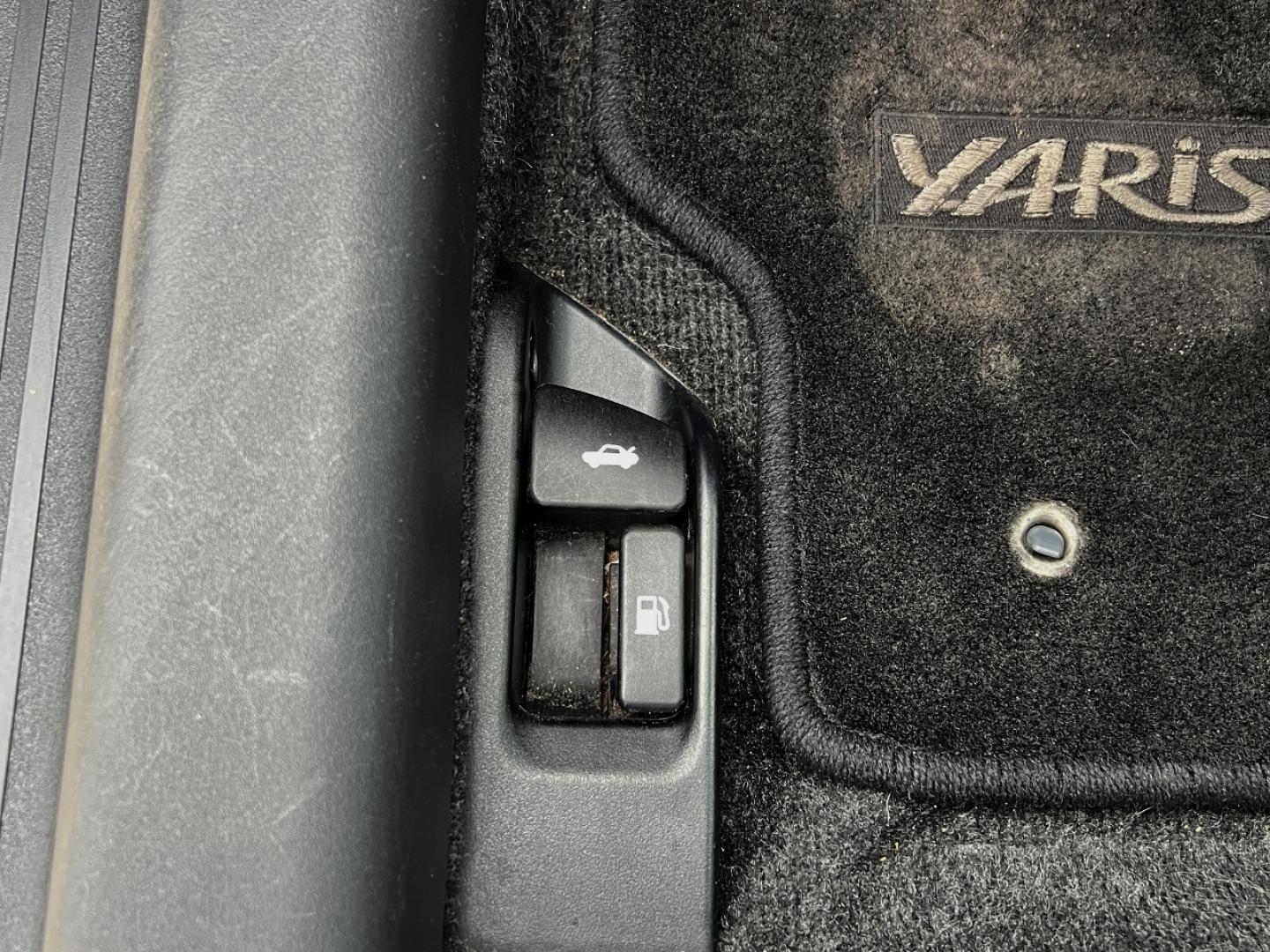 2009 RED /Black Cloth Toyota Yaris Sedan (JTDBT903091) with an 1.5L 4 Cyl. engine, Automatic transmission, located at 2990 Old Orchard Rd., Jackson, MO, 63755, 37.354214, -89.612106 - 2009 Toyota Yaris 185xxx miles Front Wheel Drive 1.5L 4 Cyl. Automatic Cruise Power Windows/Locks/Mirrors We have financing available and we accept trades! Fill out a credit application on our website or come by today! If you have any questions, give us a call at (573) 204-7777 or visit our - Photo#24