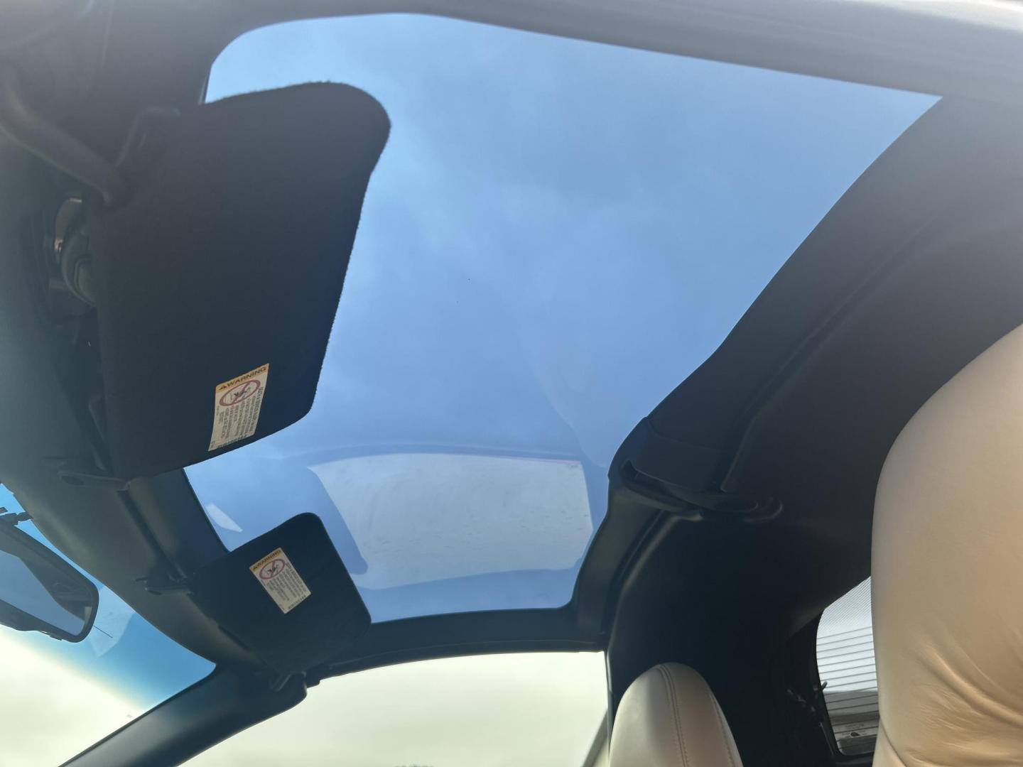 2000 TORCH RED /Tan Chevrolet Corvette Coupe (1G1YY22G3Y5) with an 5.7L V8 OHV 16V engine, Automatic transmission, located at 506 S. Kingshighway, Cape Girardeau, MO, 63703, (573) 235-5000, 37.294991, -89.553635 - 2000 Chevrolet Corvette 26xxx Miles Rear Wheel Drive 5.7L V8 LS1 Automatic Leather Selective Real-Time Damping Magnesium Wheels Targa Top Heads Up Display Bose Audio 6 Speaker System With CD Power/Heated Mirrors Power 6 Way Driver/Passenger Seats Power Locks/Windows Telescoping Steeri - Photo#2