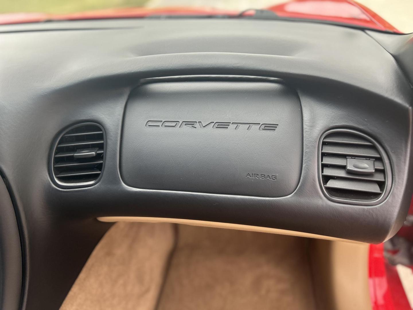 2000 TORCH RED /Tan Chevrolet Corvette Coupe (1G1YY22G3Y5) with an 5.7L V8 OHV 16V engine, Automatic transmission, located at 506 S. Kingshighway, Cape Girardeau, MO, 63703, (573) 235-5000, 37.294991, -89.553635 - 2000 Chevrolet Corvette 26xxx Miles Rear Wheel Drive 5.7L V8 LS1 Automatic Leather Selective Real-Time Damping Magnesium Wheels Targa Top Heads Up Display Bose Audio 6 Speaker System With CD Power/Heated Mirrors Power 6 Way Driver/Passenger Seats Power Locks/Windows Telescoping Steeri - Photo#28