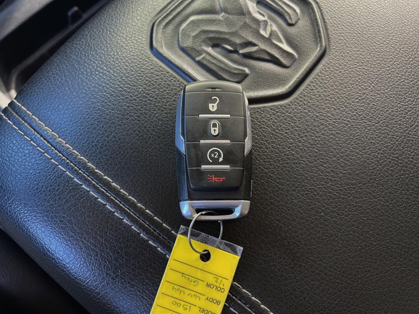 2019 GRAY /Black Leather RAM 1500 Laramie Crew Cab SWB 4WD (1C6SRFJT5KN) with an 5.7L V8 engine, Automatic transmission, located at 2990 Old Orchard Rd., Jackson, MO, 63755, 37.354214, -89.612106 - 2019 Ram 1500 Laramie 1-Owner 137xxx miles 4x4 5.7L V8 Automatic Leather Navigation Power/Heated/Cooled Seats Heated Steering Wheel Backup Camera Bluetooth Remote Start Cruise Power Windows/Locks/Mirrors We have financing available and we accept trades! Fill out a credit application o - Photo#7