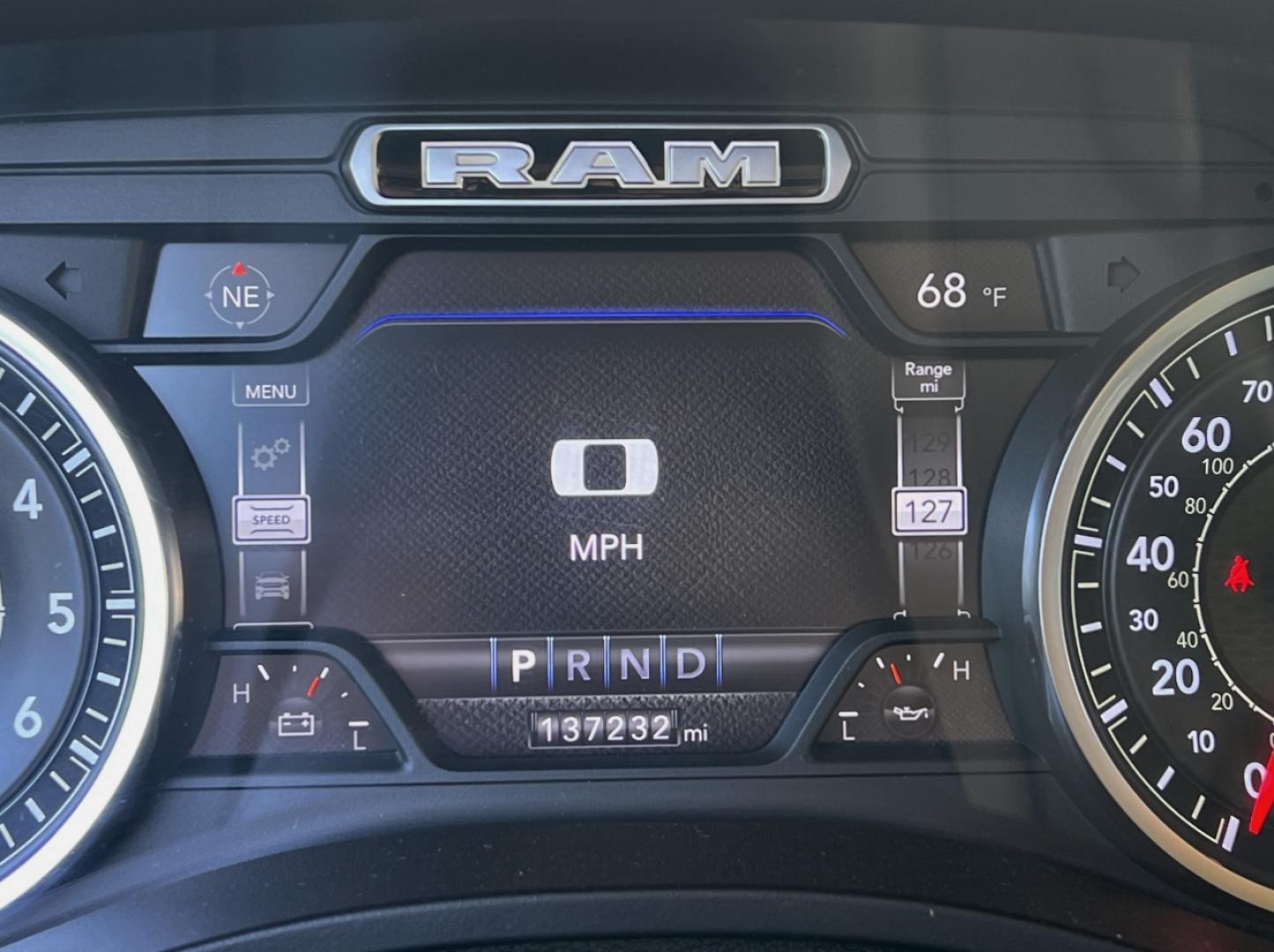 2019 GRAY /Black Leather RAM 1500 Laramie Crew Cab SWB 4WD (1C6SRFJT5KN) with an 5.7L V8 engine, Automatic transmission, located at 2990 Old Orchard Rd., Jackson, MO, 63755, 37.354214, -89.612106 - 2019 Ram 1500 Laramie 1-Owner 137xxx miles 4x4 5.7L V8 Automatic Leather Navigation Power/Heated/Cooled Seats Heated Steering Wheel Backup Camera Bluetooth Remote Start Cruise Power Windows/Locks/Mirrors We have financing available and we accept trades! Fill out a credit application o - Photo#24