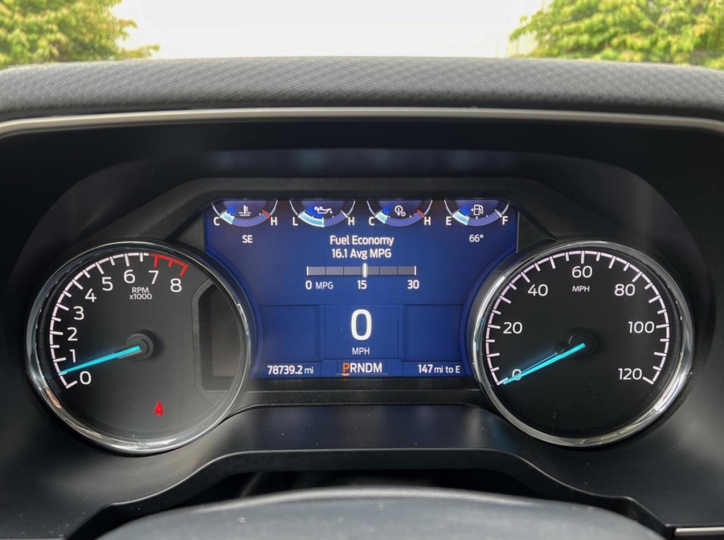 2022 WHITE /Gray Cloth Ford F-150 XLT SuperCrew 6.5-ft. Bed 4WD (1FTFW1E59NF) with an 5.0L V8 engine, Automatic transmission, located at 506 S. Kingshighway, Cape Girardeau, MO, 63703, (573) 235-5000, 37.294991, -89.553635 - 2022 Ford F-150 XLT 1-Owner 78xxx miles 4x4 5.0L V8 Automatic Backup Camera Power/Heated Seats Bluetooth Remote Start Cruise Power Windows/Locks/Mirrors We have financing available and we accept trades! Fill out a credit application on our website or come by today! If you have any quest - Photo#1