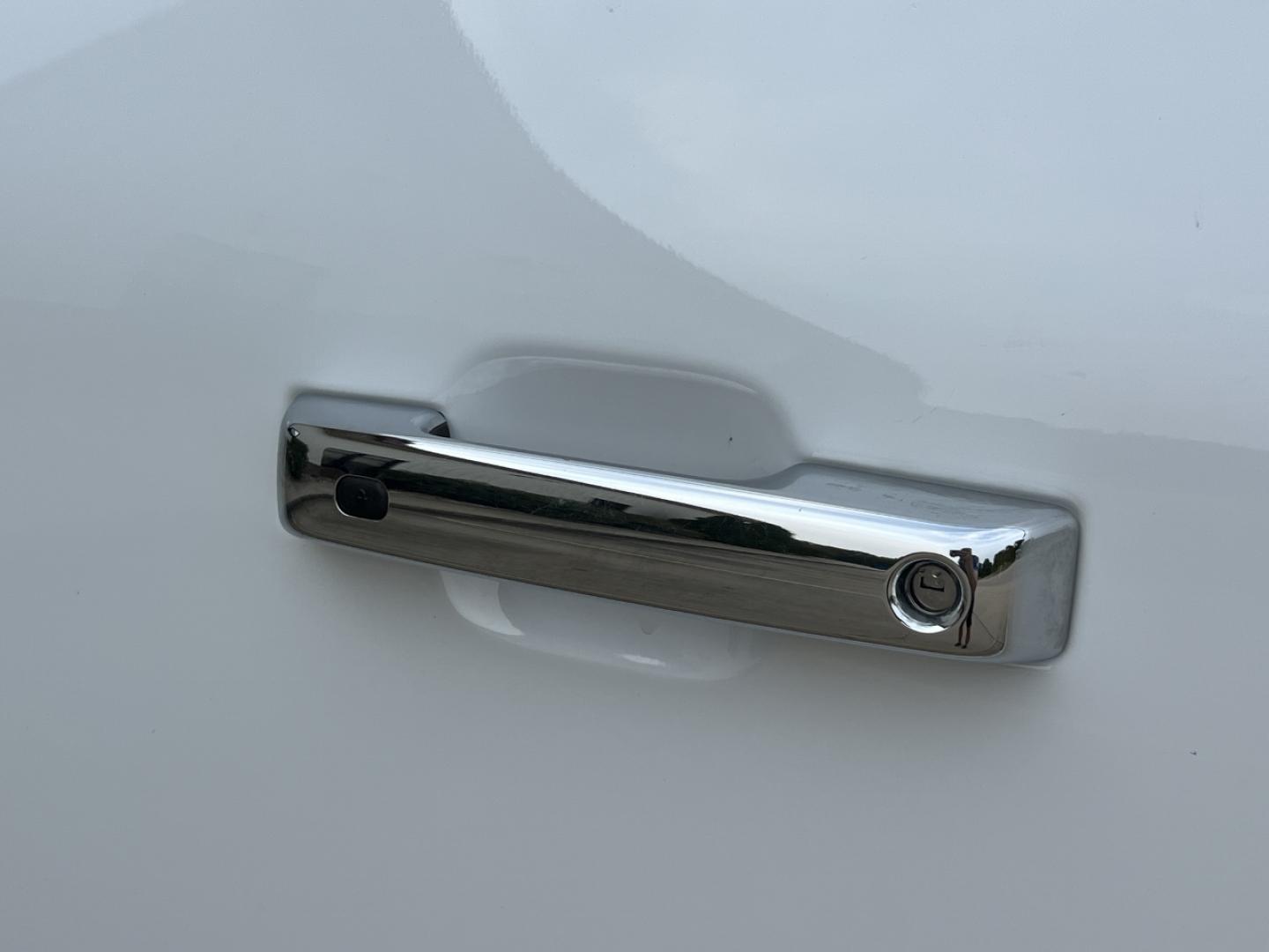 2022 WHITE /Gray Cloth Ford F-150 XLT SuperCrew 6.5-ft. Bed 4WD (1FTFW1E59NF) with an 5.0L V8 engine, Automatic transmission, located at 506 S. Kingshighway, Cape Girardeau, MO, 63703, (573) 235-5000, 37.294991, -89.553635 - 2022 Ford F-150 XLT 1-Owner 78xxx miles 4x4 5.0L V8 Automatic Backup Camera Power/Heated Seats Bluetooth Remote Start Cruise Power Windows/Locks/Mirrors We have financing available and we accept trades! Fill out a credit application on our website or come by today! If you have any quest - Photo#32