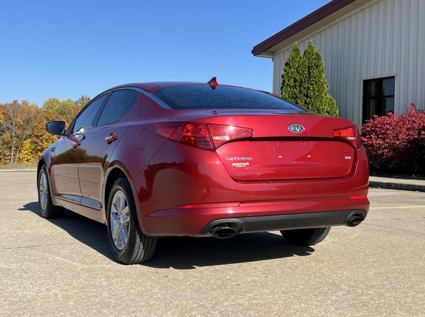 2012 MAROON /Tan Cloth Kia Optima LX (5XXGM4A74CG) with an 2.4L 4 Cyl. engine, Automatic transmission, located at 2990 Old Orchard Rd., Jackson, MO, 63755, 37.354214, -89.612106 - 2012 Kia Optima LX 149xxx miles Front Wheel Drive 2.4L 4 Cyl. Automatic Power Driver Seat Bluetooth Cruise Power Windows/Locks/Mirrors We have financing available and we accept trades! Fill out a credit application on our website or come by today! If you have any questions, give us a call - Photo#7