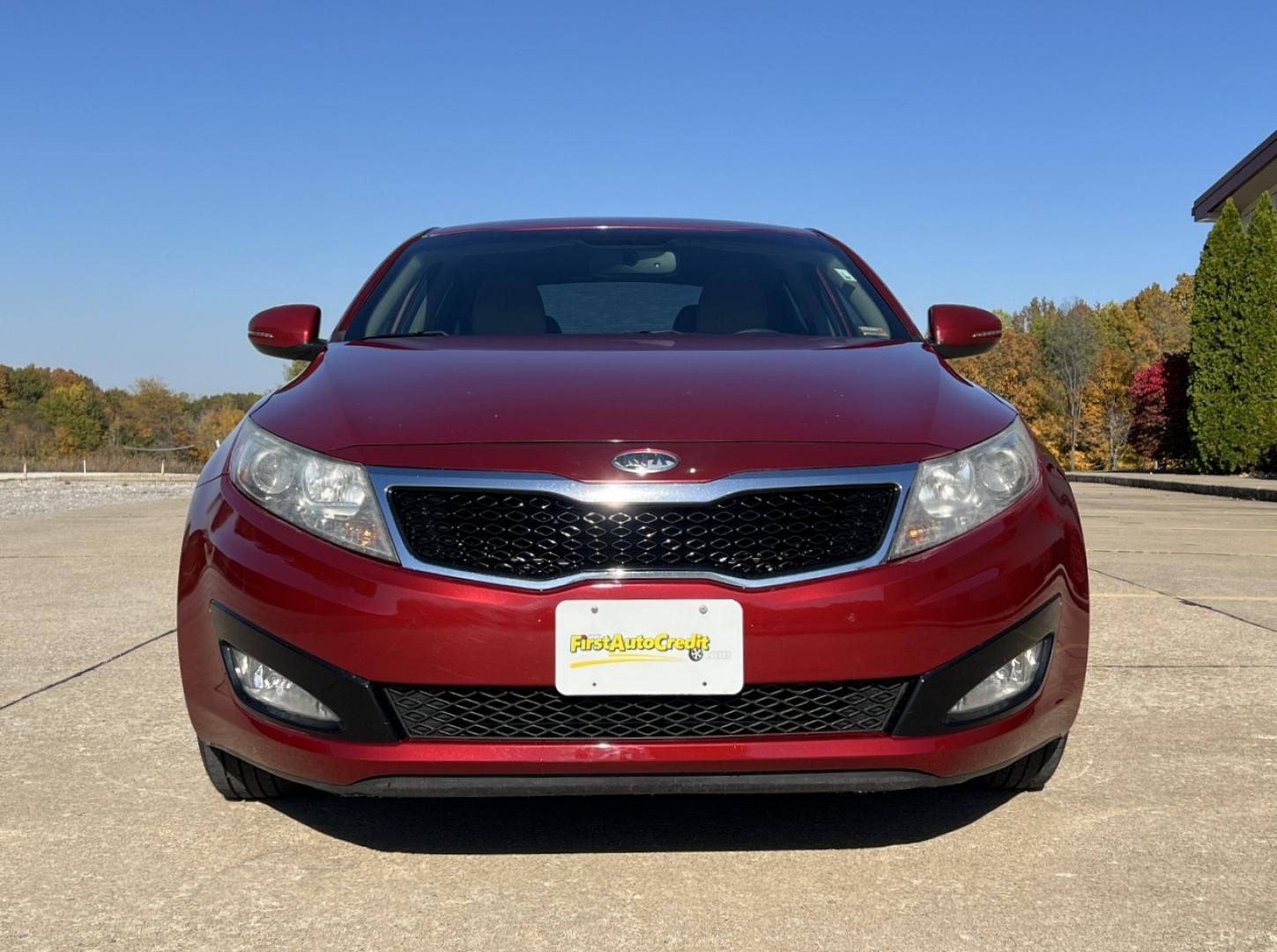 2012 MAROON /Tan Cloth Kia Optima LX (5XXGM4A74CG) with an 2.4L 4 Cyl. engine, Automatic transmission, located at 2990 Old Orchard Rd., Jackson, MO, 63755, 37.354214, -89.612106 - 2012 Kia Optima LX 149xxx miles Front Wheel Drive 2.4L 4 Cyl. Automatic Power Driver Seat Bluetooth Cruise Power Windows/Locks/Mirrors We have financing available and we accept trades! Fill out a credit application on our website or come by today! If you have any questions, give us a call - Photo#9