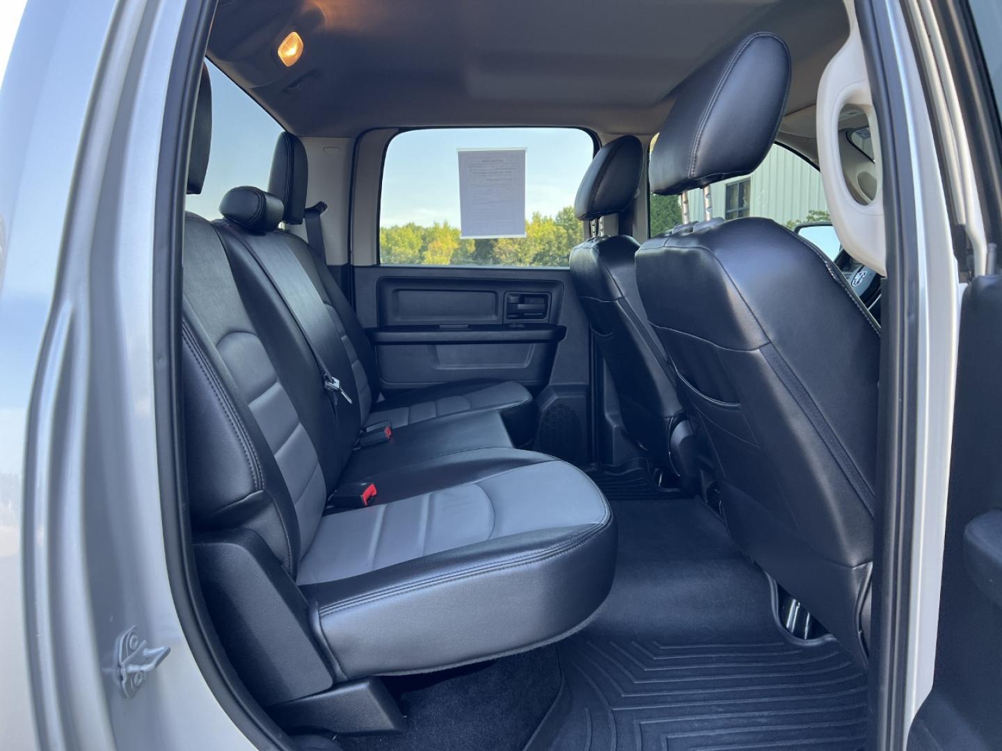 2016 WHITE /Black/Gray Leather RAM 1500 Tradesman Crew Cab SWB 4WD (1C6RR7KT0GS) with an 5.7L V8 HEMI engine, Automatic transmission, located at 2990 Old Orchard Rd., Jackson, MO, 63755, 37.354214, -89.612106 - 2016 Ram 1500 Express Only 98xxx miles 4x4 5.7L V8 HEMI Automatic Leather Backup Camera Bluetooth Cruise Power Windows/Locks/Mirrors We have financing available and we accept trades! Fill out a credit application on our website or come by today! If you have any questions, give us a call a - Photo#16