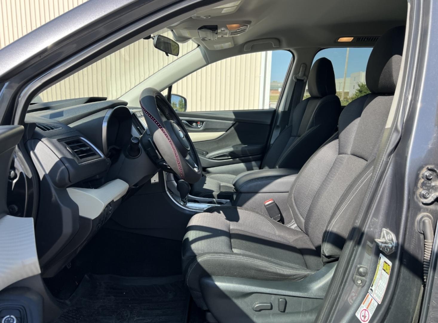2019 GRAY /Black Cloth Subaru Ascent Premium 8-Passenger (4S4WMABDXK3) with an 2.4L 4 Cyl. engine, CVT transmission, located at 2990 Old Orchard Rd., Jackson, MO, 63755, 37.354214, -89.612106 - We have financing available and we accept trades! Fill out a credit application on our website or come by today! If you have any questions, give us a call at (573) 204-7777 or visit our website at firstautocredit.com. - Photo#5