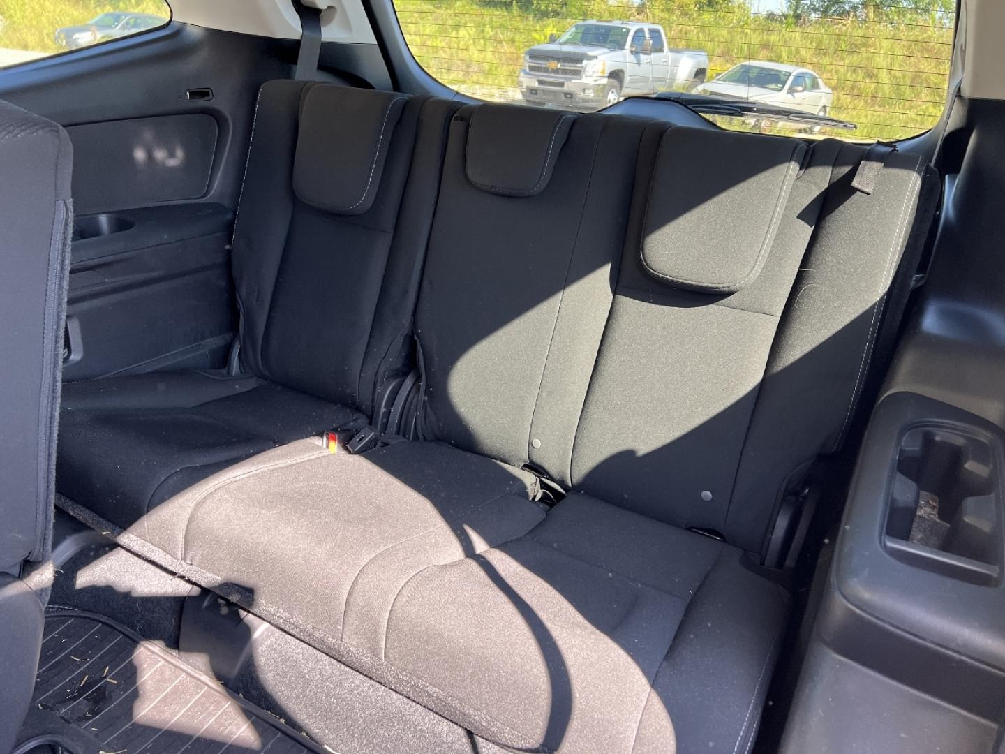 2019 GRAY /Black Cloth Subaru Ascent Premium 8-Passenger (4S4WMABDXK3) with an 2.4L 4 Cyl. engine, CVT transmission, located at 2990 Old Orchard Rd., Jackson, MO, 63755, 37.354214, -89.612106 - We have financing available and we accept trades! Fill out a credit application on our website or come by today! If you have any questions, give us a call at (573) 204-7777 or visit our website at firstautocredit.com. - Photo#7
