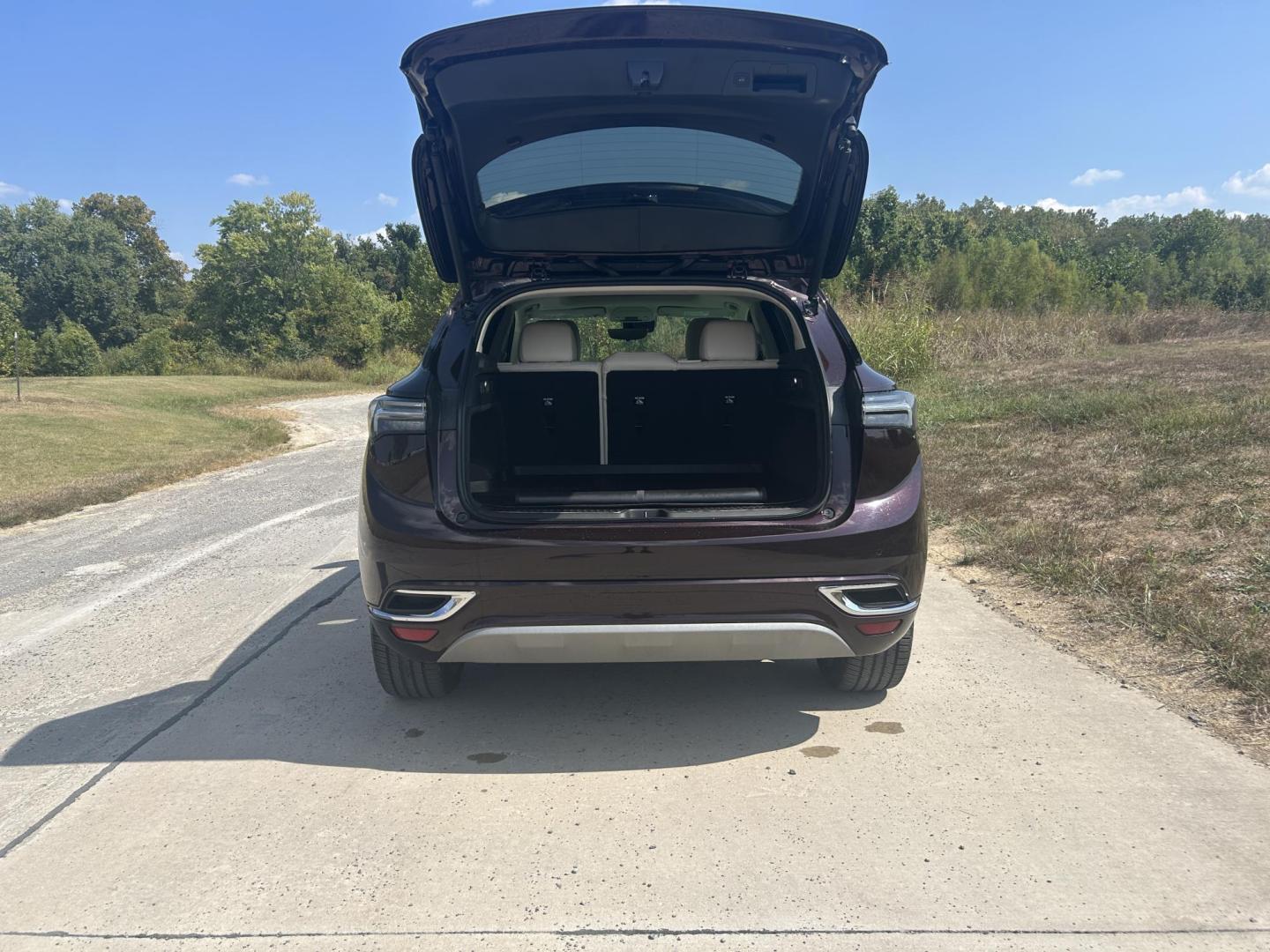 2021 BURGUNDY /TAN Buick Envision Avenir AWD (LRBFZSR42MD) with an 2.0L L4 DOHC 24V TURBO engine, Automatic transmission, located at 506 S. Kingshighway, Cape Girardeau, MO, 63703, (573) 235-5000, 37.294991, -89.553635 - 2021 BUICK ENVISION 48xxx miles All Wheel Drive 2.0L V4 Automatic Leather Heads Up Display Navigation Dual Climate Control Power/Heated/Cooled Seats Heated Rear Seats Backup Camera Panoramic Sunroof/Moonroof Bluetooth Remote Start Power Hatchback Adaptive Cruise Power Windows/Locks/ - Photo#10