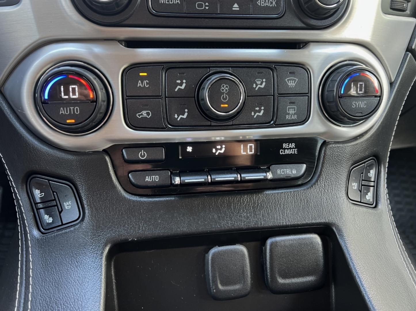 2016 SILVER /Black Leather GMC Yukon SLT 4WD (1GKS2BKC4GR) with an 5.3L V8 engine, Automatic transmission, located at 2990 Old Orchard Rd., Jackson, MO, 63755, 37.354214, -89.612106 - 2016 GMC Yukon SLT 145xxx miles 4 Wheel Drive 5.3L V8 Automatic Leather 3rd Row Navigation Rear Entertainment Power/Heated/Cooled Seats Heated Rear Seats Heated Steering Wheel Backup Camera Bluetooth Remote Start Cruise Power Windows/Locks/Mirrors We have financing available and we - Photo#5