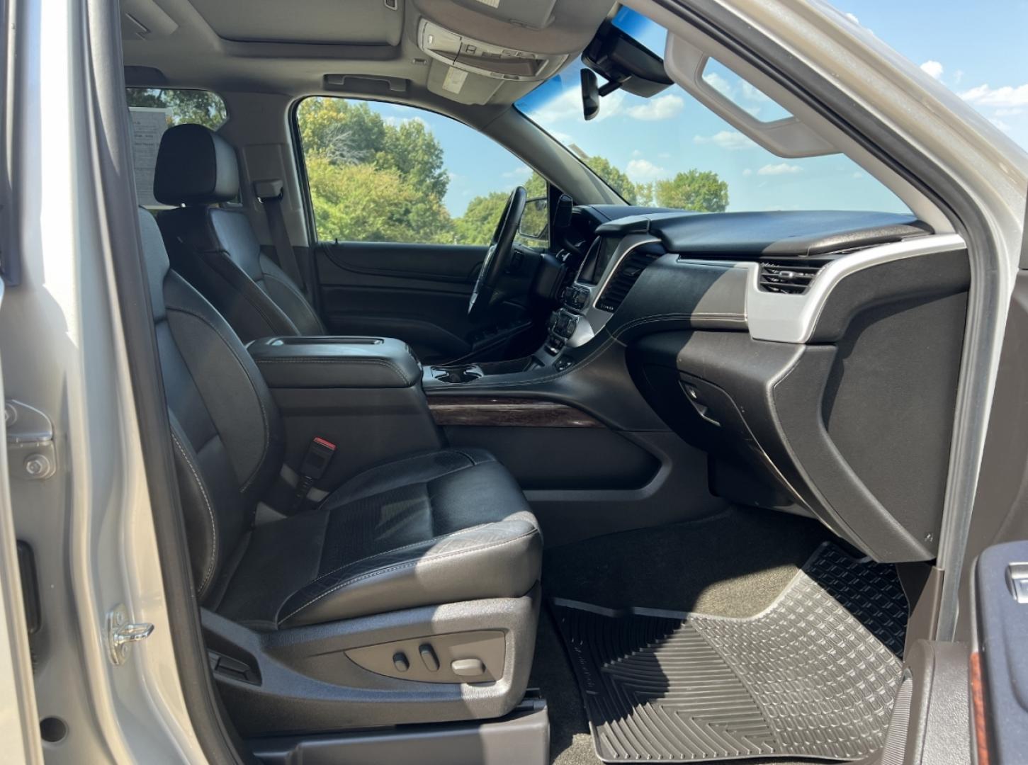 2016 SILVER /Black Leather GMC Yukon SLT 4WD (1GKS2BKC4GR) with an 5.3L V8 engine, Automatic transmission, located at 2990 Old Orchard Rd., Jackson, MO, 63755, 37.354214, -89.612106 - 2016 GMC Yukon SLT 145xxx miles 4 Wheel Drive 5.3L V8 Automatic Leather 3rd Row Navigation Rear Entertainment Power/Heated/Cooled Seats Heated Rear Seats Heated Steering Wheel Backup Camera Bluetooth Remote Start Cruise Power Windows/Locks/Mirrors We have financing available and we - Photo#21