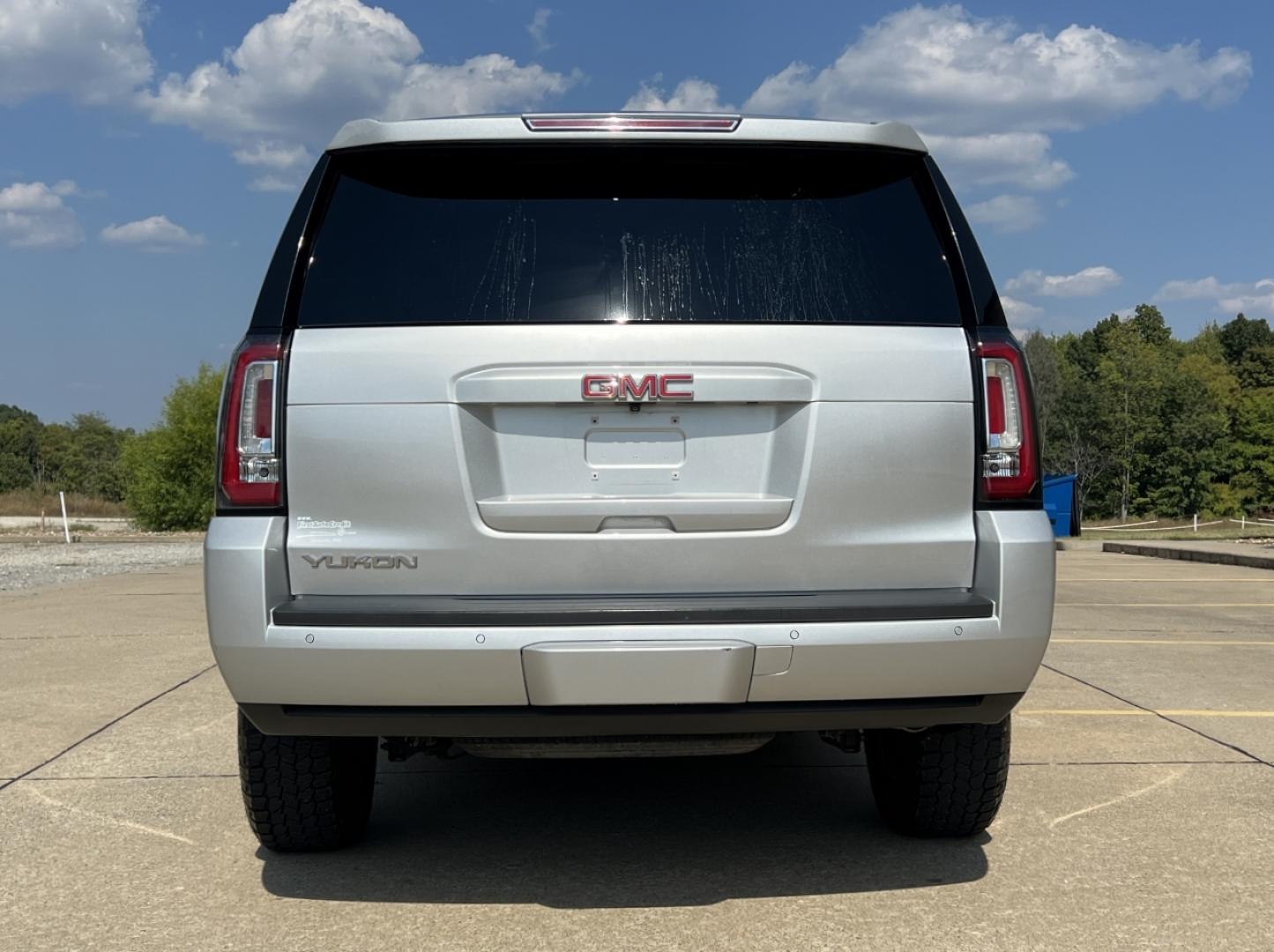 2016 SILVER /Black Leather GMC Yukon SLT 4WD (1GKS2BKC4GR) with an 5.3L V8 engine, Automatic transmission, located at 2990 Old Orchard Rd., Jackson, MO, 63755, 37.354214, -89.612106 - 2016 GMC Yukon SLT 145xxx miles 4 Wheel Drive 5.3L V8 Automatic Leather 3rd Row Navigation Rear Entertainment Power/Heated/Cooled Seats Heated Rear Seats Heated Steering Wheel Backup Camera Bluetooth Remote Start Cruise Power Windows/Locks/Mirrors We have financing available and we - Photo#16