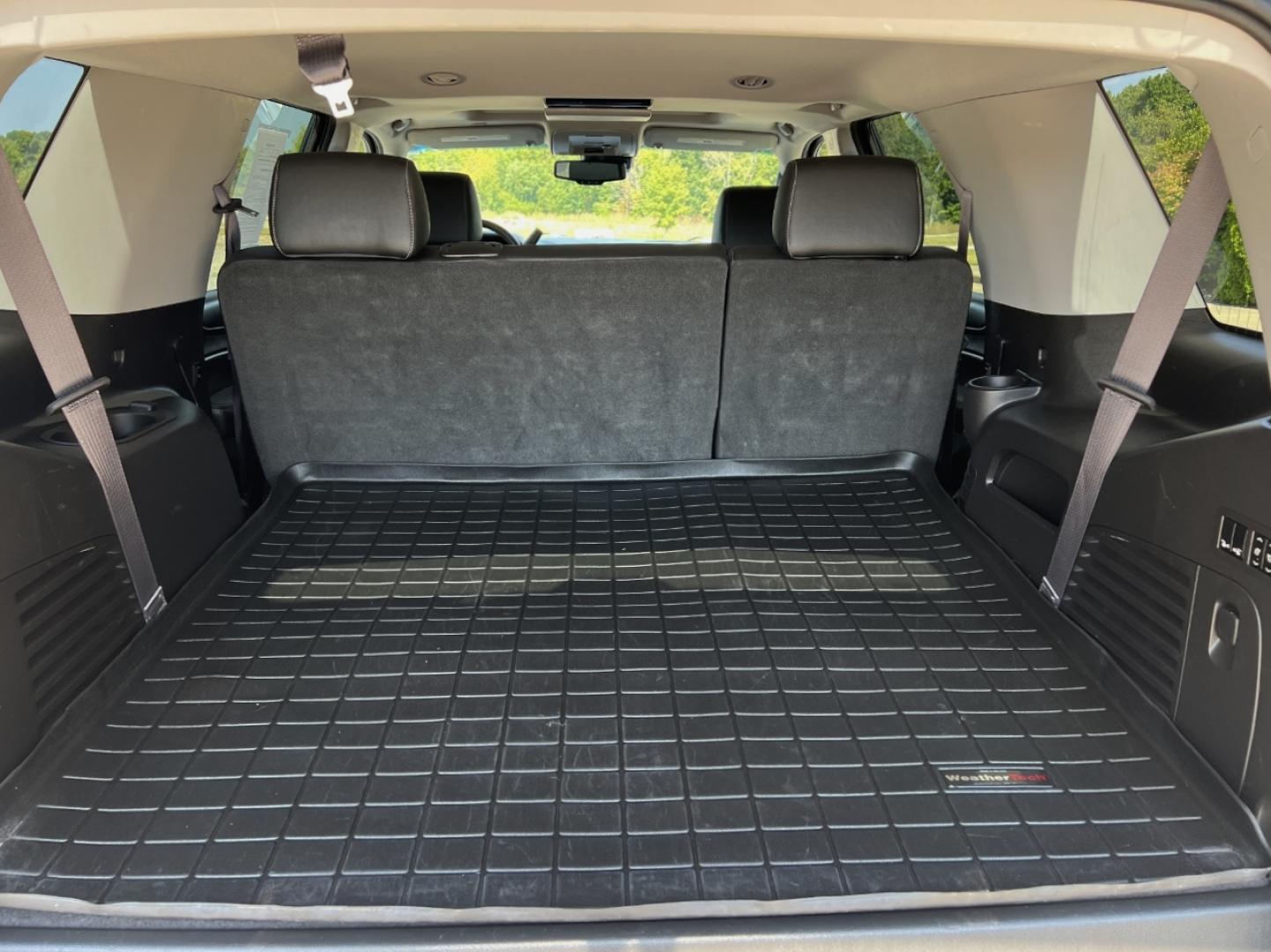 2016 SILVER /Black Leather GMC Yukon SLT 4WD (1GKS2BKC4GR) with an 5.3L V8 engine, Automatic transmission, located at 2990 Old Orchard Rd., Jackson, MO, 63755, 37.354214, -89.612106 - 2016 GMC Yukon SLT 145xxx miles 4 Wheel Drive 5.3L V8 Automatic Leather 3rd Row Navigation Rear Entertainment Power/Heated/Cooled Seats Heated Rear Seats Heated Steering Wheel Backup Camera Bluetooth Remote Start Cruise Power Windows/Locks/Mirrors We have financing available and we - Photo#26