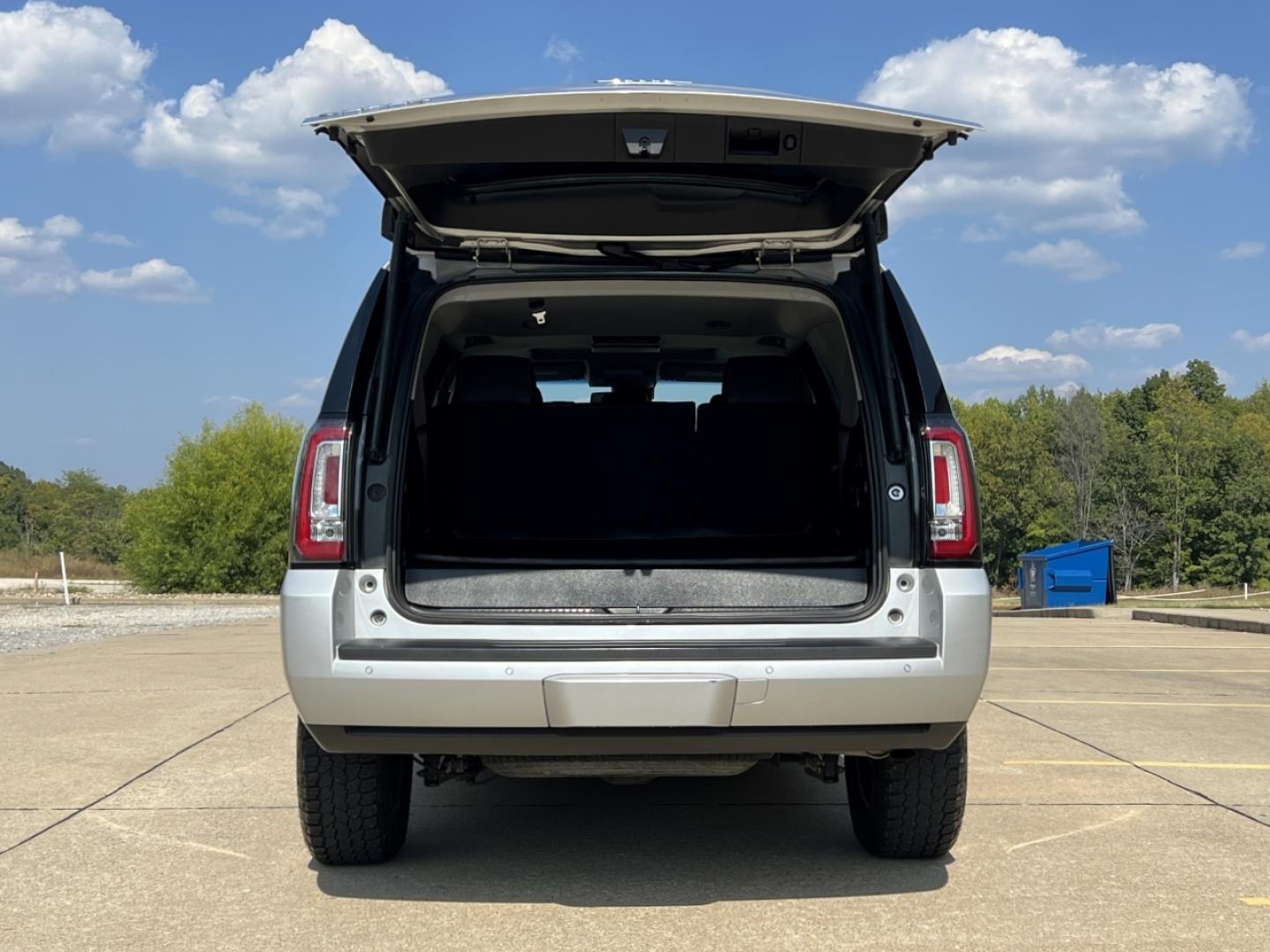 2016 SILVER /Black Leather GMC Yukon SLT 4WD (1GKS2BKC4GR) with an 5.3L V8 engine, Automatic transmission, located at 2990 Old Orchard Rd., Jackson, MO, 63755, 37.354214, -89.612106 - 2016 GMC Yukon SLT 145xxx miles 4 Wheel Drive 5.3L V8 Automatic Leather 3rd Row Navigation Rear Entertainment Power/Heated/Cooled Seats Heated Rear Seats Heated Steering Wheel Backup Camera Bluetooth Remote Start Cruise Power Windows/Locks/Mirrors We have financing available and we - Photo#25