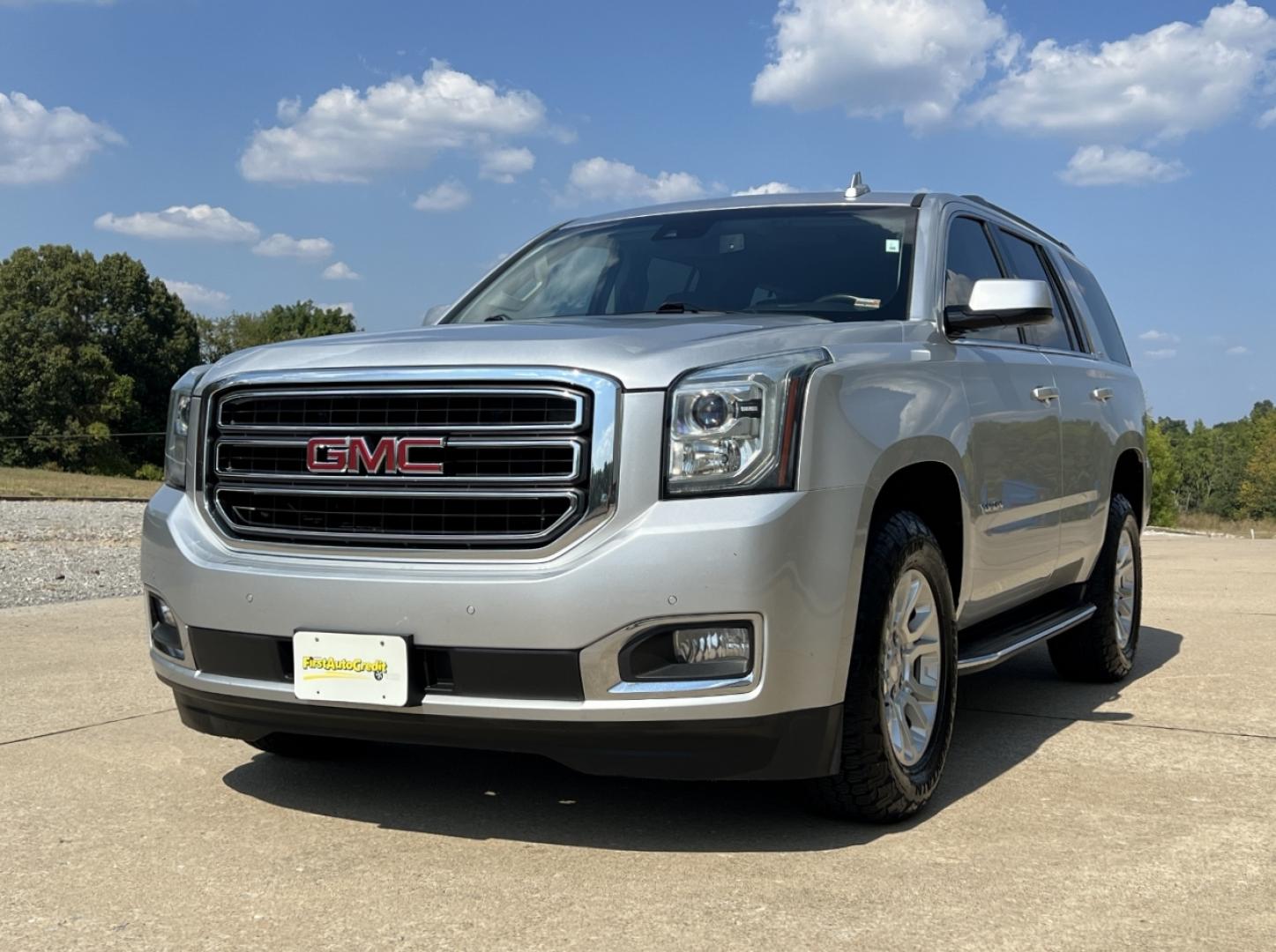 2016 SILVER /Black Leather GMC Yukon SLT 4WD (1GKS2BKC4GR) with an 5.3L V8 engine, Automatic transmission, located at 2990 Old Orchard Rd., Jackson, MO, 63755, 37.354214, -89.612106 - 2016 GMC Yukon SLT 145xxx miles 4 Wheel Drive 5.3L V8 Automatic Leather 3rd Row Navigation Rear Entertainment Power/Heated/Cooled Seats Heated Rear Seats Heated Steering Wheel Backup Camera Bluetooth Remote Start Cruise Power Windows/Locks/Mirrors We have financing available and we - Photo#11