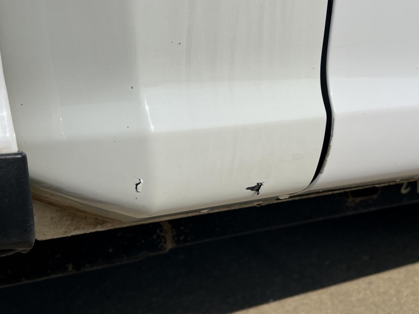2018 WHITE /Gray Vinyl Ford F-150 XL 8-ft. Bed 2WD (1FTMF1CB4JK) with an 3.3L V6 engine, Automatic transmission, located at 2990 Old Orchard Rd., Jackson, MO, 63755, 37.354214, -89.612106 - 2018 Ford F-150 XL 174xxx miles Rear Wheel Drive 3.3L V6 Automatic Bluetooth Cruise Power Windows/Locks/Mirrors We have financing available and we accept trades! Fill out a credit application on our website or come by today! If you have any questions, give us a call at (573) 204-7777 or vis - Photo#40