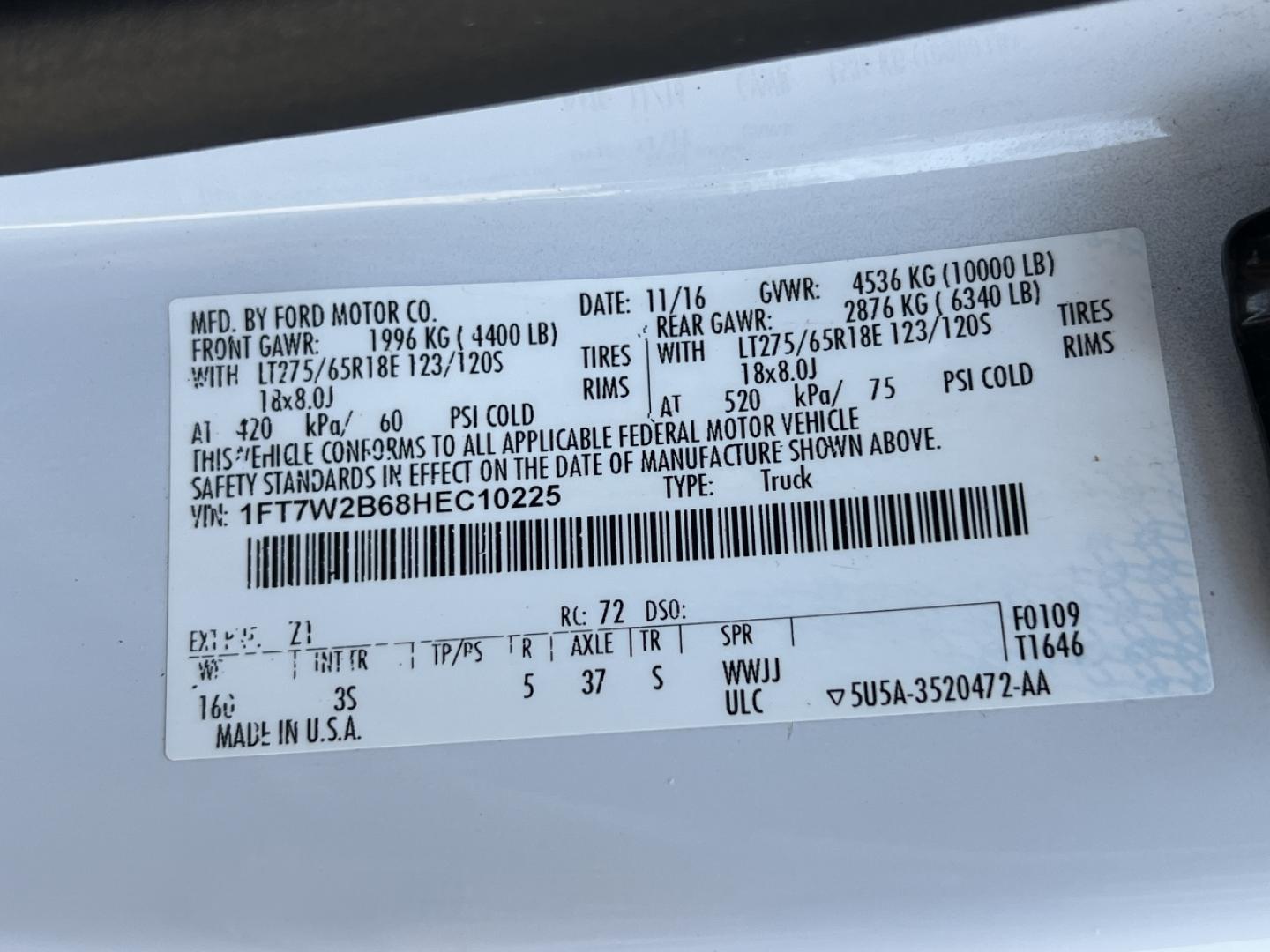 2017 WHITE /Gray Cloth Ford F-250 SD XLT Crew Cab 4WD (1FT7W2B68HE) with an 6.2L V8 engine, Automatic transmission, located at 506 S. Kingshighway, Cape Girardeau, MO, 63703, (573) 235-5000, 37.294991, -89.553635 - 2017 Ford F-250 XLT Only 74xxx miles 4x4 6.2L V8 Automatic Backup Camera Bluetooth Cruise Power Windows/Locks/Mirrors We have financing available and we accept trades! Fill out a credit application on our website or come by today! If you have any questions, give us a call at (573) 235-5000 - Photo#40