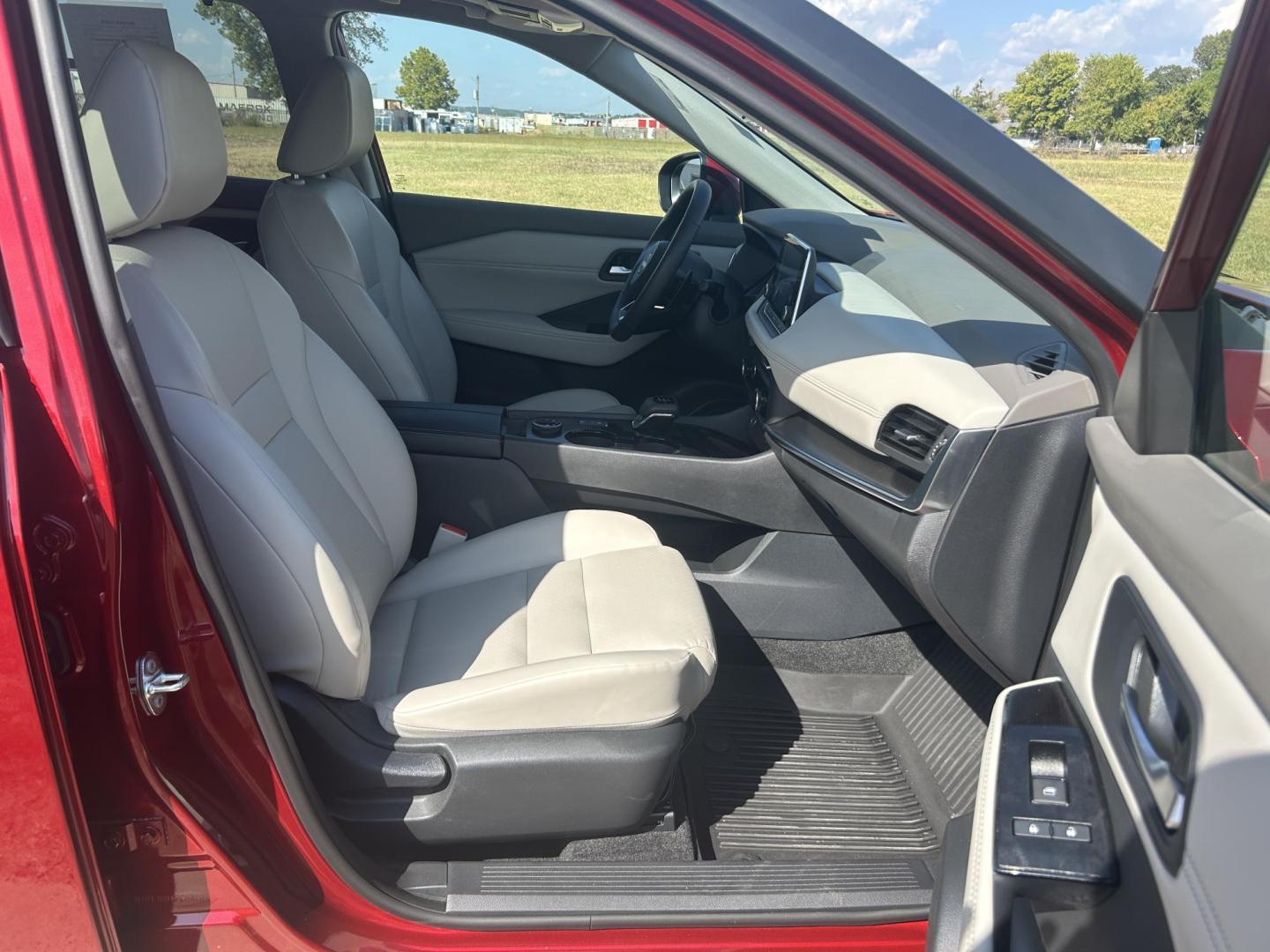 2023 RED /Tan Nissan Rogue SV AWD (5N1BT3BB4PC) with an 2.5L L4 DOHC 16V engine, CVT transmission, located at 506 S. Kingshighway, Cape Girardeau, MO, 63703, (573) 235-5000, 37.294991, -89.553635 - 2023 Nissan Rouge SV Only 12,XXX miles All Wheel Drive 1.5L I3 Automatic Adaptive Cruise Leather Backup Camera Power Driver Seat Heated Seats Heated Steering Wheel Sunroof Dual Climate Control Bluetooth Remote Start Power Windows/Locks/Mirrors We have financing available and we accep - Photo#18