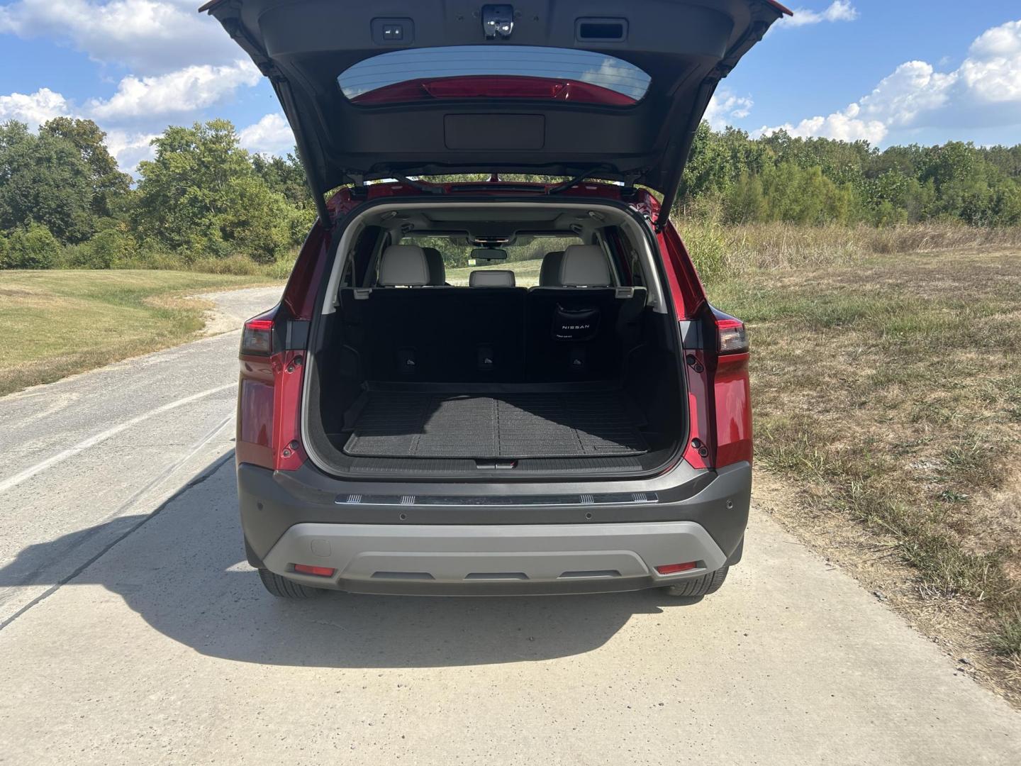 2023 RED /Tan Nissan Rogue SV AWD (5N1BT3BB4PC) with an 2.5L L4 DOHC 16V engine, CVT transmission, located at 506 S. Kingshighway, Cape Girardeau, MO, 63703, (573) 235-5000, 37.294991, -89.553635 - 2023 Nissan Rouge SV Only 12,XXX miles All Wheel Drive 1.5L I3 Automatic Adaptive Cruise Leather Backup Camera Power Driver Seat Heated Seats Heated Steering Wheel Sunroof Dual Climate Control Bluetooth Remote Start Power Windows/Locks/Mirrors We have financing available and we accep - Photo#11