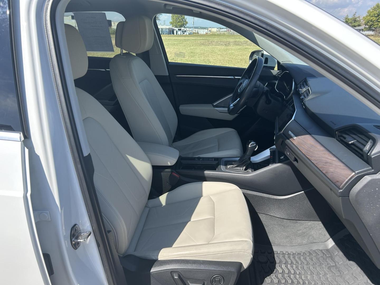 2020 WHITE /Tan Audi Q3 S line Prestige quattro (WA1FECF32L1) with an 2.0L L4 DOHC 24V engine, 8A transmission, located at 506 S. Kingshighway, Cape Girardeau, MO, 63703, (573) 235-5000, 37.294991, -89.553635 - 2020 Audi Q3 S-Line Prestige Quattro Only 15,XXX miles All Wheel Drive 2.0L Automatic Cruise Leather Backup Camera Navigation Power Driver Seat Heated Seats Panoramic Sunroof Dual Climate Control Rear Climate Control Bluetooth Remote Start Power Windows/Locks/Mirrors Power Lift Gat - Photo#19