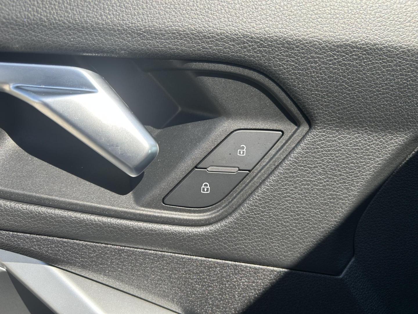 2020 WHITE /Tan Audi Q3 S line Prestige quattro (WA1FECF32L1) with an 2.0L L4 DOHC 24V engine, 8A transmission, located at 506 S. Kingshighway, Cape Girardeau, MO, 63703, (573) 235-5000, 37.294991, -89.553635 - 2020 Audi Q3 S-Line Prestige Quattro Only 15,XXX miles All Wheel Drive 2.0L Automatic Cruise Leather Backup Camera Navigation Power Driver Seat Heated Seats Panoramic Sunroof Dual Climate Control Rear Climate Control Bluetooth Remote Start Power Windows/Locks/Mirrors Power Lift Gat - Photo#38