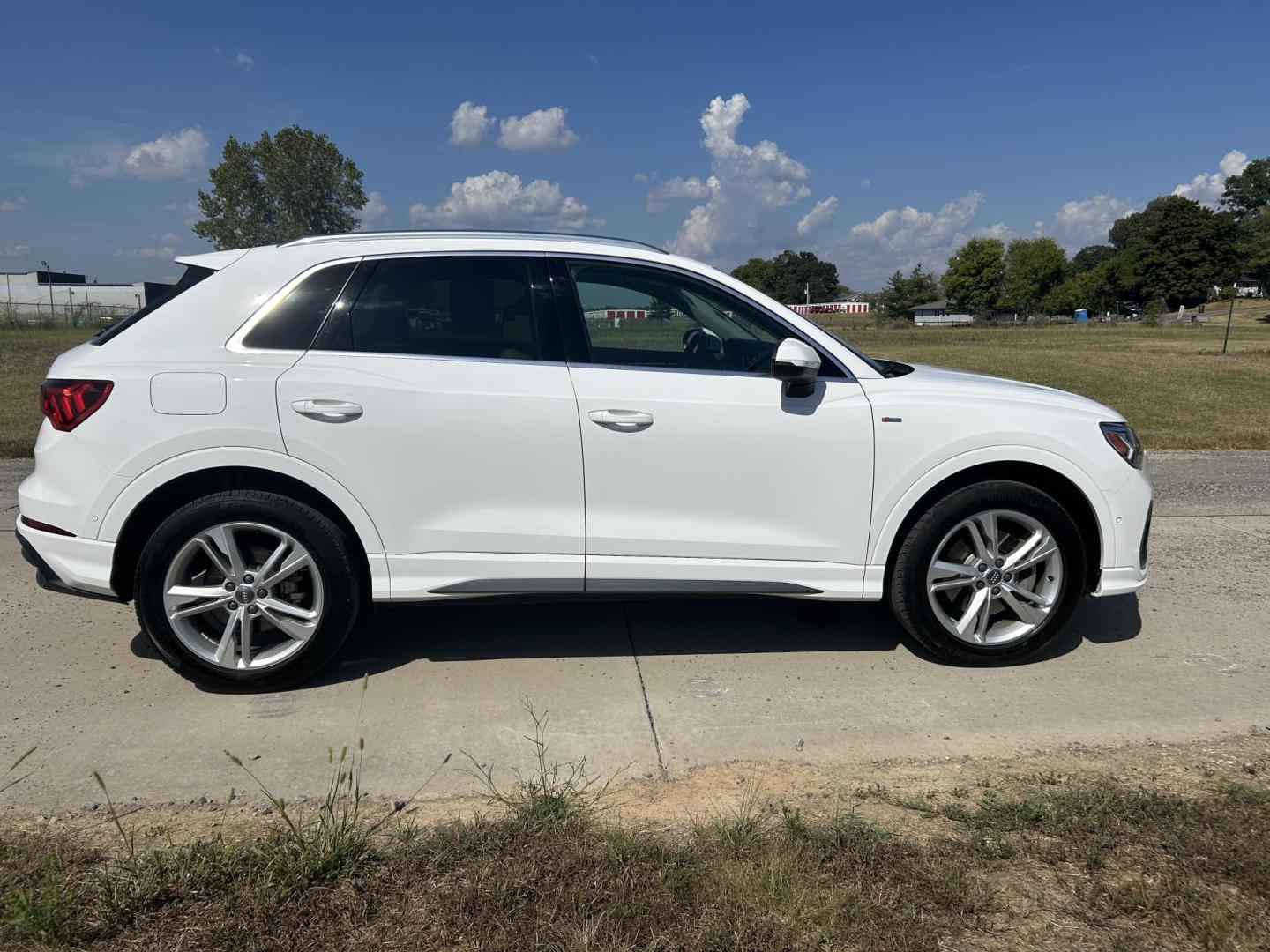 2020 WHITE /Tan Audi Q3 S line Prestige quattro (WA1FECF32L1) with an 2.0L L4 DOHC 24V engine, 8A transmission, located at 506 S. Kingshighway, Cape Girardeau, MO, 63703, (573) 235-5000, 37.294991, -89.553635 - 2020 Audi Q3 S-Line Prestige Quattro Only 15,XXX miles All Wheel Drive 2.0L Automatic Cruise Leather Backup Camera Navigation Power Driver Seat Heated Seats Panoramic Sunroof Dual Climate Control Rear Climate Control Bluetooth Remote Start Power Windows/Locks/Mirrors Power Lift Gat - Photo#14