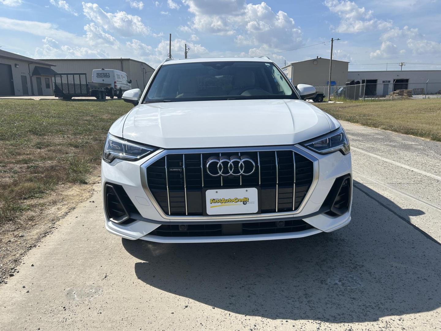 2020 WHITE /Tan Audi Q3 S line Prestige quattro (WA1FECF32L1) with an 2.0L L4 DOHC 24V engine, 8A transmission, located at 506 S. Kingshighway, Cape Girardeau, MO, 63703, (573) 235-5000, 37.294991, -89.553635 - 2020 Audi Q3 S-Line Prestige Quattro Only 15,XXX miles All Wheel Drive 2.0L Automatic Cruise Leather Backup Camera Navigation Power Driver Seat Heated Seats Panoramic Sunroof Dual Climate Control Rear Climate Control Bluetooth Remote Start Power Windows/Locks/Mirrors Power Lift Gat - Photo#6