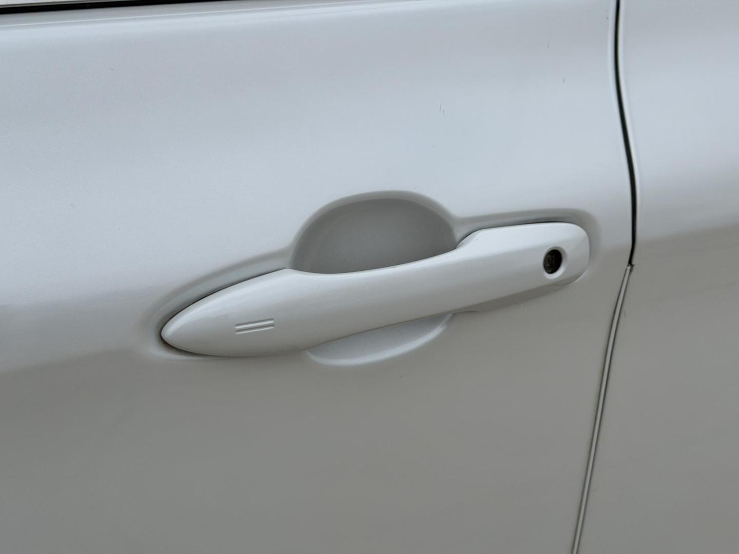 2021 WHITE /Tan Toyota Avalon Hybrid Limited (4T1DA1ABXMU) with an 2.5L 4 Cyl. Hybrid engine, Automatic transmission, located at 2990 Old Orchard Rd., Jackson, MO, 63755, 37.354214, -89.612106 - 2021 Toyota Avalon Hybrid 68xxx miles Front Wheel Drive 2.5L 4 Cyl. Hybrid Automatic Leather Navigation Power/Heated/Cooled Seats Heated Rear Seats Heated Steering Wheel Backup Camera Sunroof Heads Up Display Bluetooth Cruise Power Windows/Locks/Mirrors We have financing available an - Photo#36