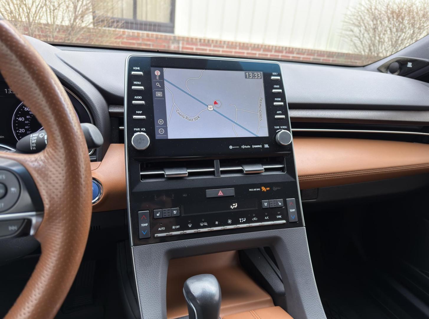 2021 WHITE /Tan Toyota Avalon Hybrid Limited (4T1DA1ABXMU) with an 2.5L 4 Cyl. Hybrid engine, Automatic transmission, located at 2990 Old Orchard Rd., Jackson, MO, 63755, 37.354214, -89.612106 - 2021 Toyota Avalon Hybrid 68xxx miles Front Wheel Drive 2.5L 4 Cyl. Hybrid Automatic Leather Navigation Power/Heated/Cooled Seats Heated Rear Seats Heated Steering Wheel Backup Camera Sunroof Heads Up Display Bluetooth Cruise Power Windows/Locks/Mirrors We have financing available an - Photo#28