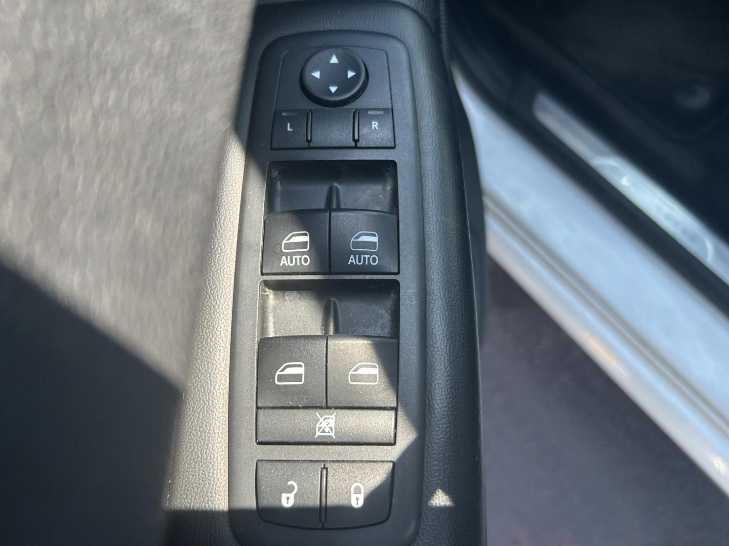 2018 WHITE /Black Dodge Durango GT AWD (1C4RDJDG7JC) with an 3.6L V6 DOHC 24V engine, 8A transmission, located at 506 S. Kingshighway, Cape Girardeau, MO, 63703, (573) 235-5000, 37.294991, -89.553635 - 2018 Dodge Durango GT 143xxx miles All Wheel Drive 3.6L V6 Automatic 3rd Row Power Driver Seat Heated Seats/Steering Wheel Rear Heated Seats Bluetooth Cruise Power Windows/Locks/Mirrors We have financing available and we accept trades! Fill out a credit application on our website or come - Photo#33