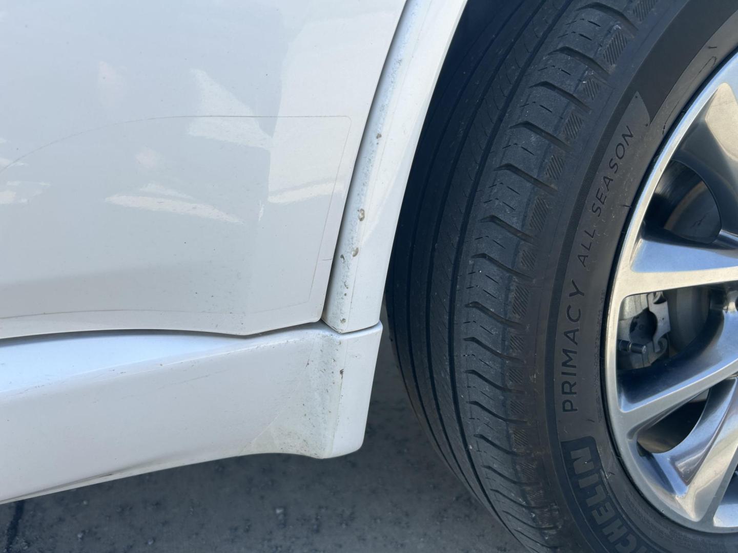 2018 WHITE /Black Dodge Durango GT AWD (1C4RDJDG7JC) with an 3.6L V6 DOHC 24V engine, 8A transmission, located at 506 S. Kingshighway, Cape Girardeau, MO, 63703, (573) 235-5000, 37.294991, -89.553635 - 2018 Dodge Durango GT 143xxx miles All Wheel Drive 3.6L V6 Automatic 3rd Row Power Driver Seat Heated Seats/Steering Wheel Rear Heated Seats Bluetooth Cruise Power Windows/Locks/Mirrors We have financing available and we accept trades! Fill out a credit application on our website or come - Photo#43
