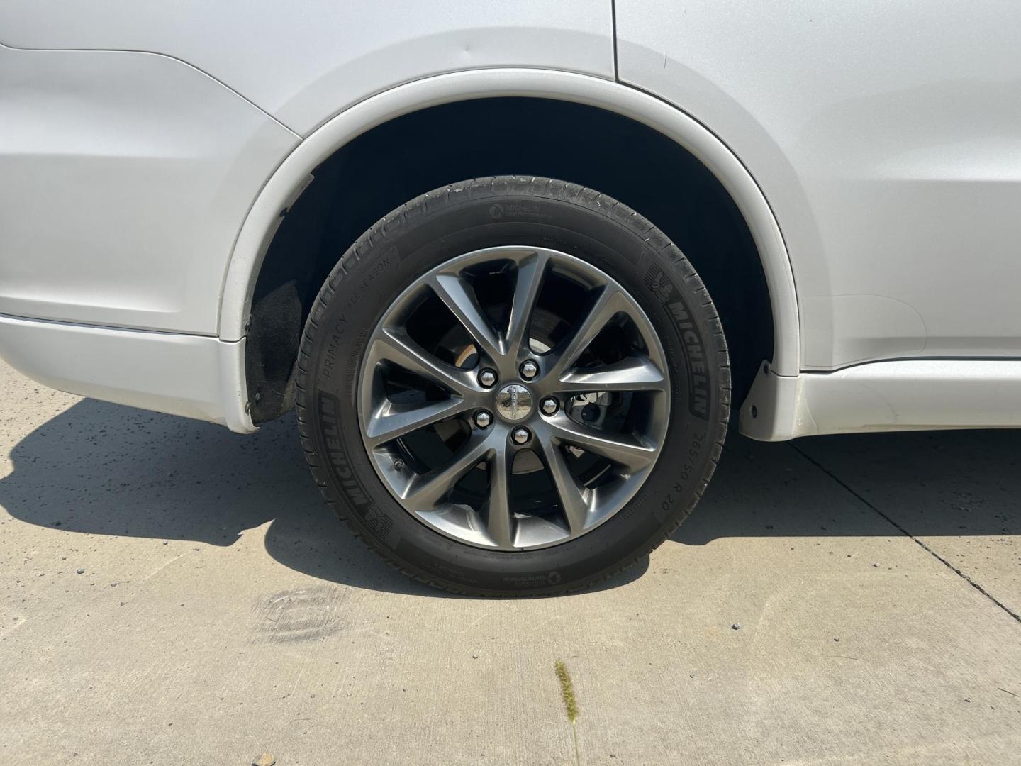 2018 WHITE /Black Dodge Durango GT AWD (1C4RDJDG7JC) with an 3.6L V6 DOHC 24V engine, 8A transmission, located at 506 S. Kingshighway, Cape Girardeau, MO, 63703, (573) 235-5000, 37.294991, -89.553635 - 2018 Dodge Durango GT 143xxx miles All Wheel Drive 3.6L V6 Automatic 3rd Row Power Driver Seat Heated Seats/Steering Wheel Rear Heated Seats Bluetooth Cruise Power Windows/Locks/Mirrors We have financing available and we accept trades! Fill out a credit application on our website or come - Photo#38