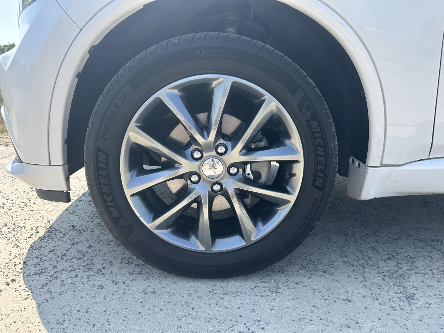 2018 WHITE /Black Dodge Durango GT AWD (1C4RDJDG7JC) with an 3.6L V6 DOHC 24V engine, 8A transmission, located at 506 S. Kingshighway, Cape Girardeau, MO, 63703, (573) 235-5000, 37.294991, -89.553635 - 2018 Dodge Durango GT 143xxx miles All Wheel Drive 3.6L V6 Automatic 3rd Row Power Driver Seat Heated Seats/Steering Wheel Rear Heated Seats Bluetooth Cruise Power Windows/Locks/Mirrors We have financing available and we accept trades! Fill out a credit application on our website or come - Photo#35