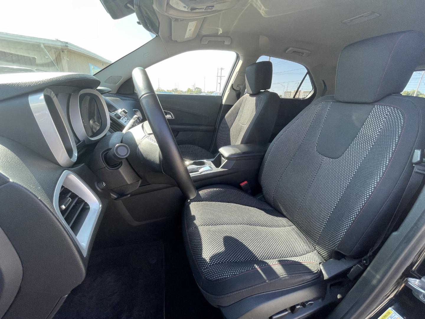 2017 BLACK /Black Cloth Chevrolet Equinox LT 2WD (2GNALCEK2H6) with an 2.4L 4 Cyl. engine, Automatic transmission, located at 2990 Old Orchard Rd., Jackson, MO, 63755, 37.354214, -89.612106 - We have financing available and we accept trades! Fill out a credit application on our website or come by today! If you have any questions, give us a call at (573) 204-7777 or visit our website at firstautocredit.com. - Photo#14