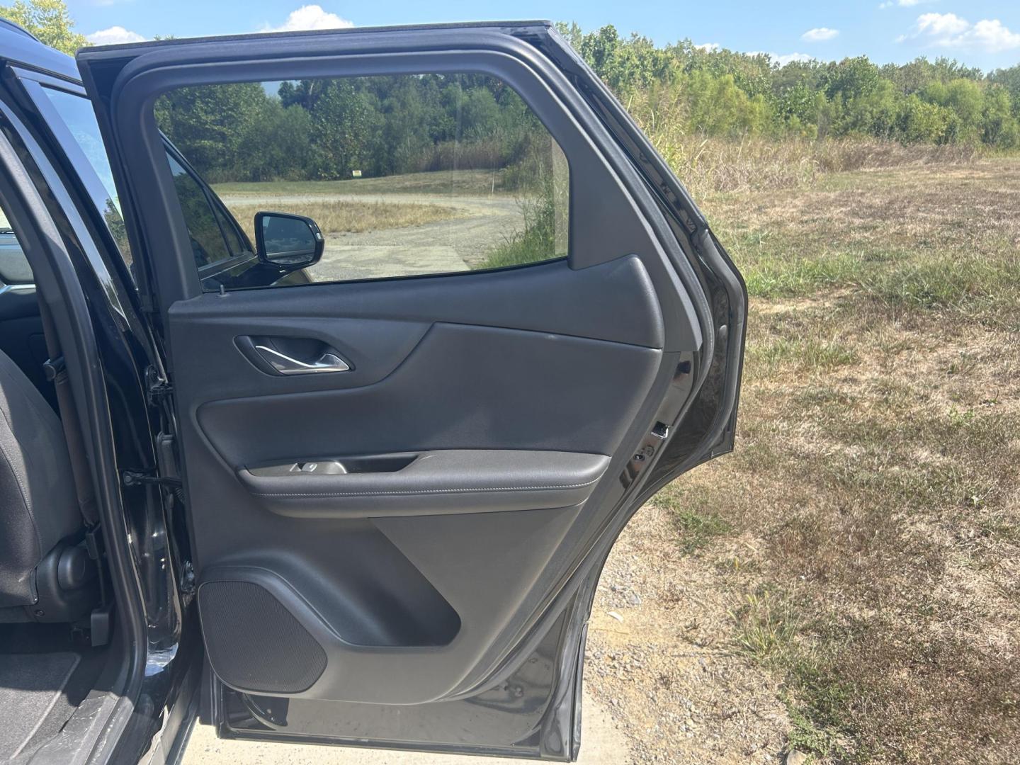2021 BLACK /Black Chevrolet Blazer 2LT (3GNKBCRS8MS) with an 3.6L V6 DOHC 24V engine, 9A transmission, located at 506 S. Kingshighway, Cape Girardeau, MO, 63703, (573) 235-5000, 37.294991, -89.553635 - 2021 Chevrolet Blazer 2lt 43xxx miles Front Wheel Drive 3.6L V6 Red Line Edition Convenience Package Driver Confidence Package Automatic Power/Heated Seats Heated Steering Wheel Backup Camera Bluetooth Remote Start Cruise Power Windows/Locks/Mirrors We have financing available and we - Photo#22
