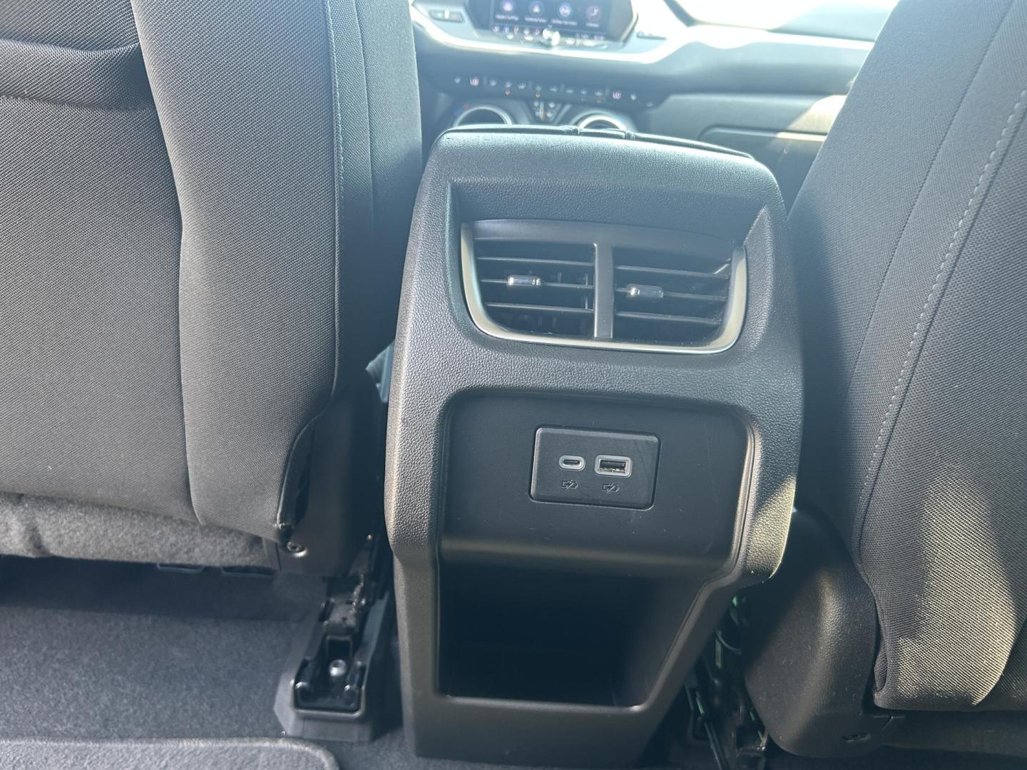 2021 BLACK /Black Chevrolet Blazer 2LT (3GNKBCRS8MS) with an 3.6L V6 DOHC 24V engine, 9A transmission, located at 506 S. Kingshighway, Cape Girardeau, MO, 63703, (573) 235-5000, 37.294991, -89.553635 - 2021 Chevrolet Blazer 2lt 43xxx miles Front Wheel Drive 3.6L V6 Red Line Edition Convenience Package Driver Confidence Package Automatic Power/Heated Seats Heated Steering Wheel Backup Camera Bluetooth Remote Start Cruise Power Windows/Locks/Mirrors We have financing available and we - Photo#29