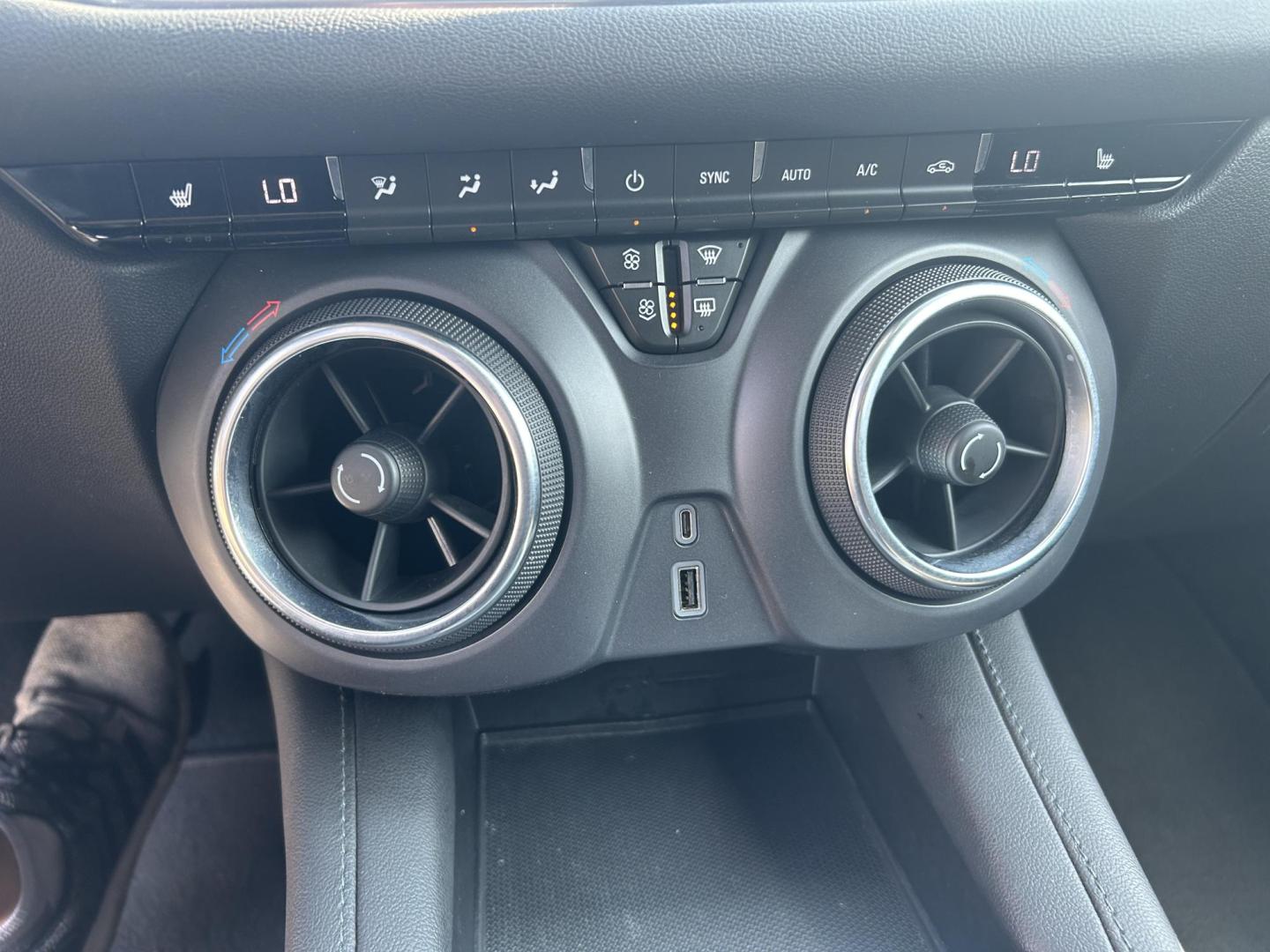 2021 BLACK /Black Chevrolet Blazer 2LT (3GNKBCRS8MS) with an 3.6L V6 DOHC 24V engine, 9A transmission, located at 506 S. Kingshighway, Cape Girardeau, MO, 63703, (573) 235-5000, 37.294991, -89.553635 - 2021 Chevrolet Blazer 2lt 43xxx miles Front Wheel Drive 3.6L V6 Red Line Edition Convenience Package Driver Confidence Package Automatic Power/Heated Seats Heated Steering Wheel Backup Camera Bluetooth Remote Start Cruise Power Windows/Locks/Mirrors We have financing available and we - Photo#30