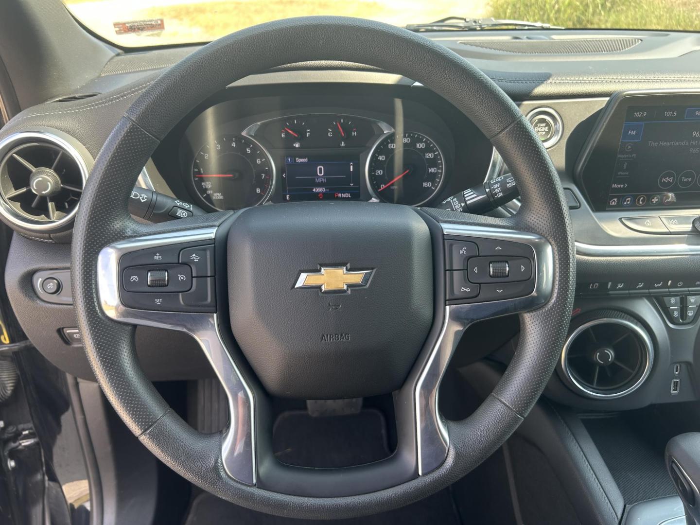2021 BLACK /Black Chevrolet Blazer 2LT (3GNKBCRS8MS) with an 3.6L V6 DOHC 24V engine, 9A transmission, located at 506 S. Kingshighway, Cape Girardeau, MO, 63703, (573) 235-5000, 37.294991, -89.553635 - 2021 Chevrolet Blazer 2lt 43xxx miles Front Wheel Drive 3.6L V6 Red Line Edition Convenience Package Driver Confidence Package Automatic Power/Heated Seats Heated Steering Wheel Backup Camera Bluetooth Remote Start Cruise Power Windows/Locks/Mirrors We have financing available and we - Photo#24
