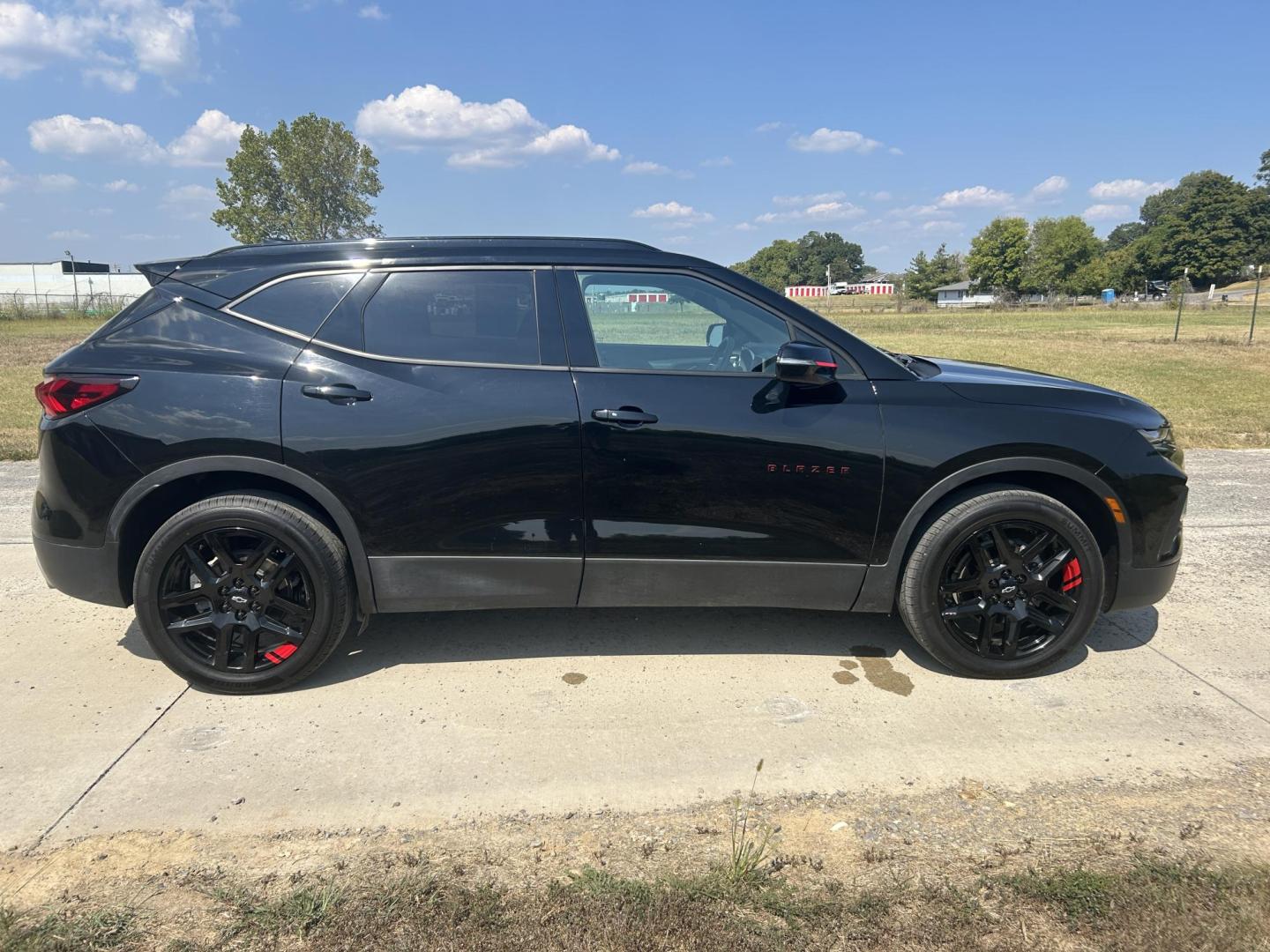 2021 BLACK /Black Chevrolet Blazer 2LT (3GNKBCRS8MS) with an 3.6L V6 DOHC 24V engine, 9A transmission, located at 506 S. Kingshighway, Cape Girardeau, MO, 63703, (573) 235-5000, 37.294991, -89.553635 - 2021 Chevrolet Blazer 2lt 43xxx miles Front Wheel Drive 3.6L V6 Red Line Edition Convenience Package Driver Confidence Package Automatic Power/Heated Seats Heated Steering Wheel Backup Camera Bluetooth Remote Start Cruise Power Windows/Locks/Mirrors We have financing available and we - Photo#15