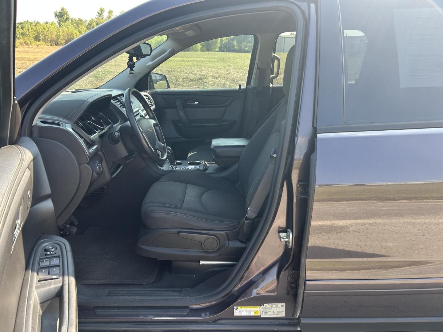 2015 BURGUNDY /Black GMC Acadia SLE-1 FWD (1GKKRNED1FJ) with an 3.6L V6 DOHC 24V engine, 6-Speed Automatic transmission, located at 506 S. Kingshighway, Cape Girardeau, MO, 63703, (573) 235-5000, 37.294991, -89.553635 - ***Salvage Title*** 2015 GMC Acadia SLE 120,XXX Miles 3.6L V6 Automatic Front Wheel Drive Back Up Camera Third Row Bluetooth Cruise Power Locks/Windows/Mirrors We have financing available and we accept trades! Fill out a credit application on our website or come by today! If you have any - Photo#24