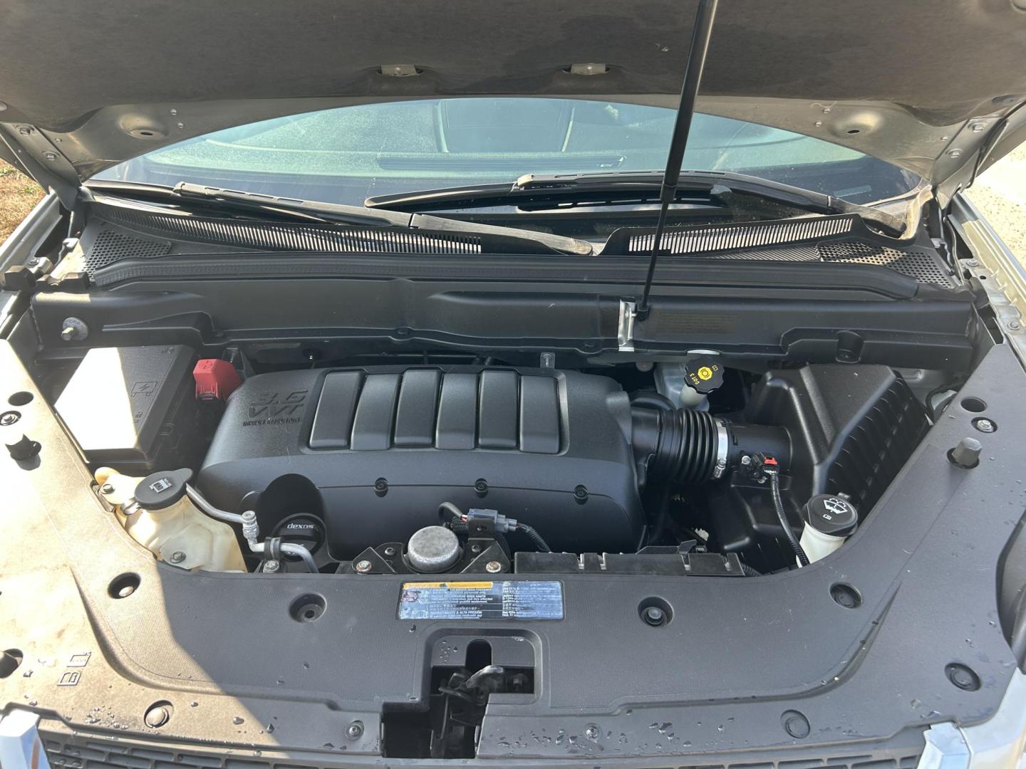 2012 SILVER /Black GMC Acadia SLE-1 FWD (1GKKRNED9CJ) with an 3.6L V6 DOHC 24V engine, 6-Speed Automatic transmission, located at 506 S. Kingshighway, Cape Girardeau, MO, 63703, (573) 235-5000, 37.294991, -89.553635 - 2012 GMC Acadia SLE 86,XXX Miles 3.6L V6 Automatic Front Wheel Drive Remote Start Bluetooth Cruise Power Locks/Windows/Mirrors We have financing available and we accept trades! Fill out a credit application on our website or come by today! If you have any questions, give us a call at (573) - Photo#37