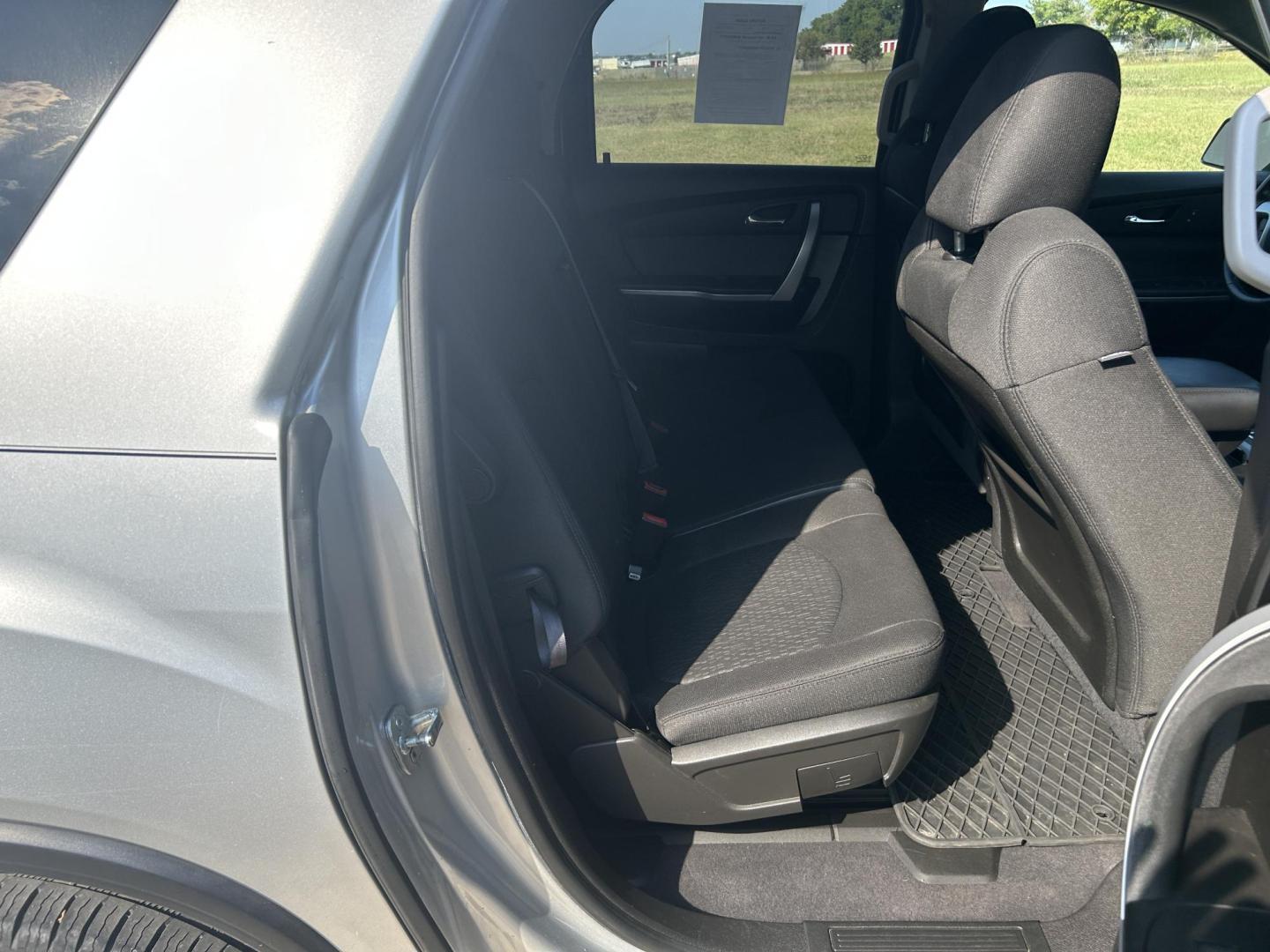 2012 SILVER /Black GMC Acadia SLE-1 FWD (1GKKRNED9CJ) with an 3.6L V6 DOHC 24V engine, 6-Speed Automatic transmission, located at 506 S. Kingshighway, Cape Girardeau, MO, 63703, (573) 235-5000, 37.294991, -89.553635 - 2012 GMC Acadia SLE 86,XXX Miles 3.6L V6 Automatic Front Wheel Drive Remote Start Bluetooth Cruise Power Locks/Windows/Mirrors We have financing available and we accept trades! Fill out a credit application on our website or come by today! If you have any questions, give us a call at (573) - Photo#13