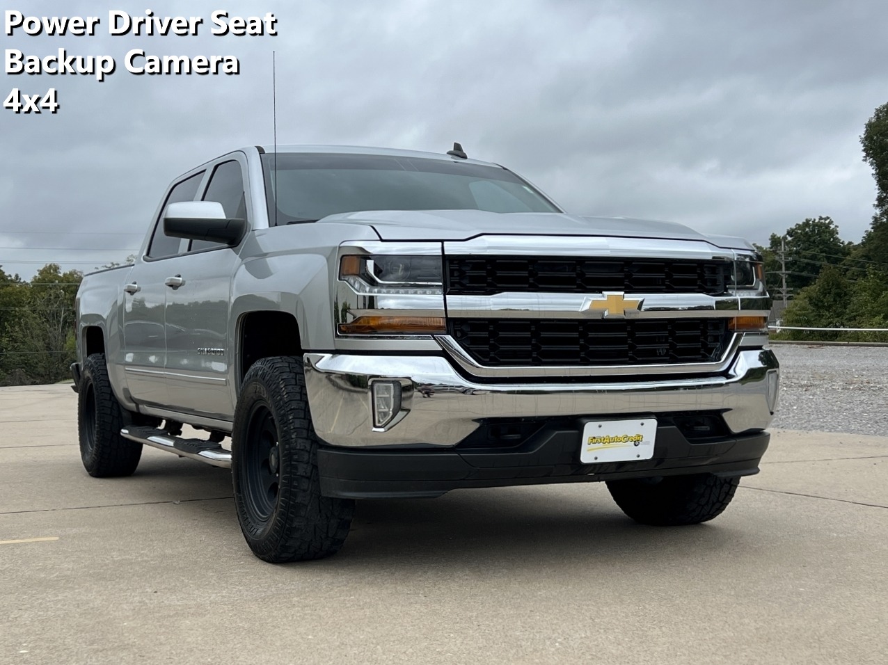 photo of 2017 Chevrolet Silverado 1500 LT Crew Cab 4WD