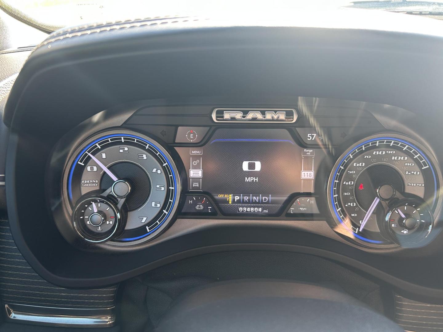 2021 WHITE /Black RAM 1500 Limited Crew Cab SWB 4WD (1C6SRFHT1MN) with an 5.7L V8 OHV 16V engine, Automatic transmission, located at 506 S. Kingshighway, Cape Girardeau, MO, 63703, (573) 235-5000, 37.294991, -89.553635 - 2021 Ram 1500 Longhorn 34xxx miles 4x4 5.7L V8 HEMI eTourque Automatic One Owner 4 Corner Air Suspension Leather Navigation Power/Heated/Cooled Seats Heated/Cooled Rear Seats Heated Steering Wheel Backup Camera Bluetooth Power Running Boards Harman Karmon Sound System Remote Start C - Photo#1